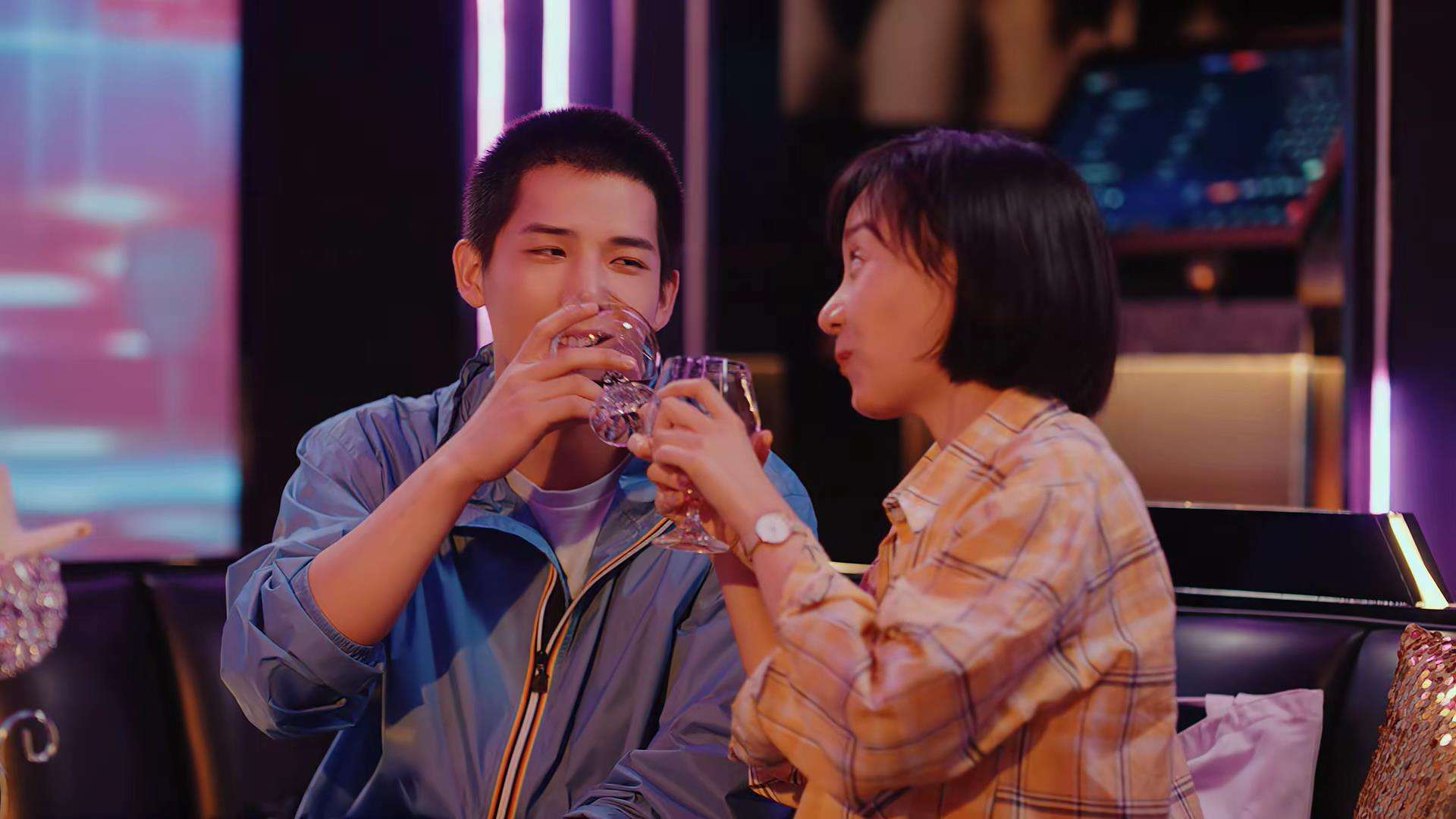 二十不惑,,毛晓彤,,金世佳,,李庚希