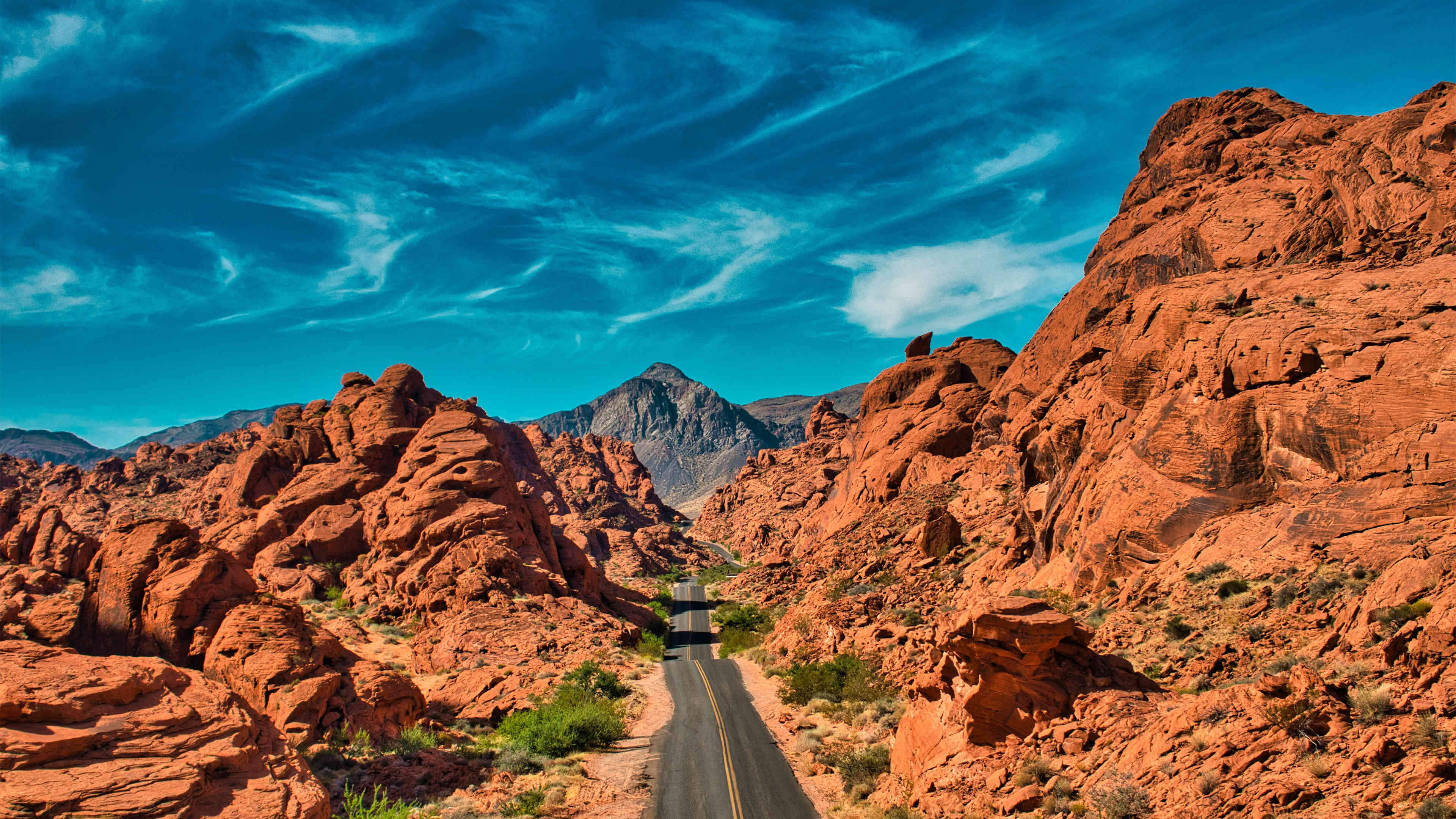 自然风光,公路,蓝天,山丘