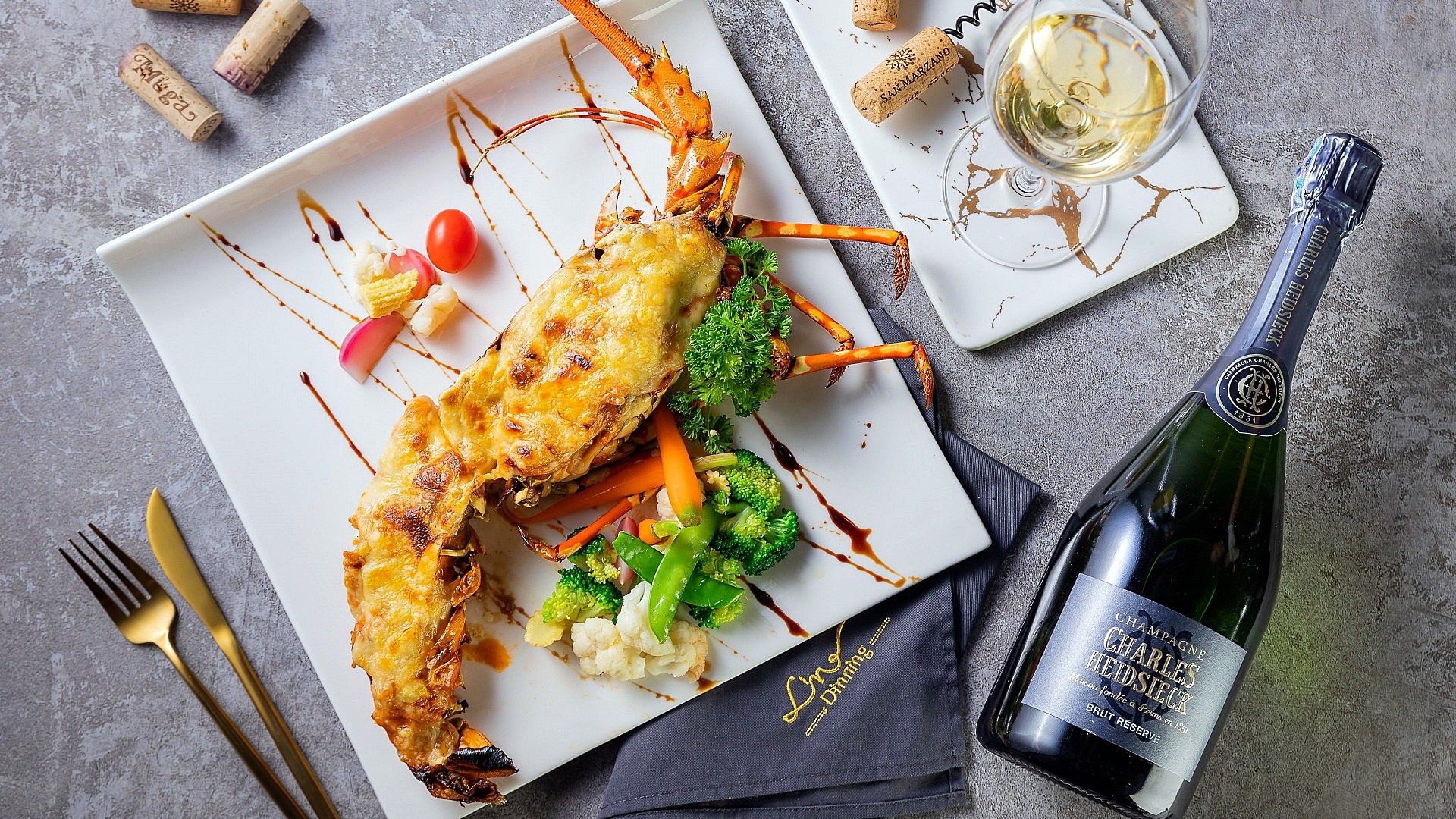 舒缓压力,龙虾,红酒,芝士,刀叉,西餐