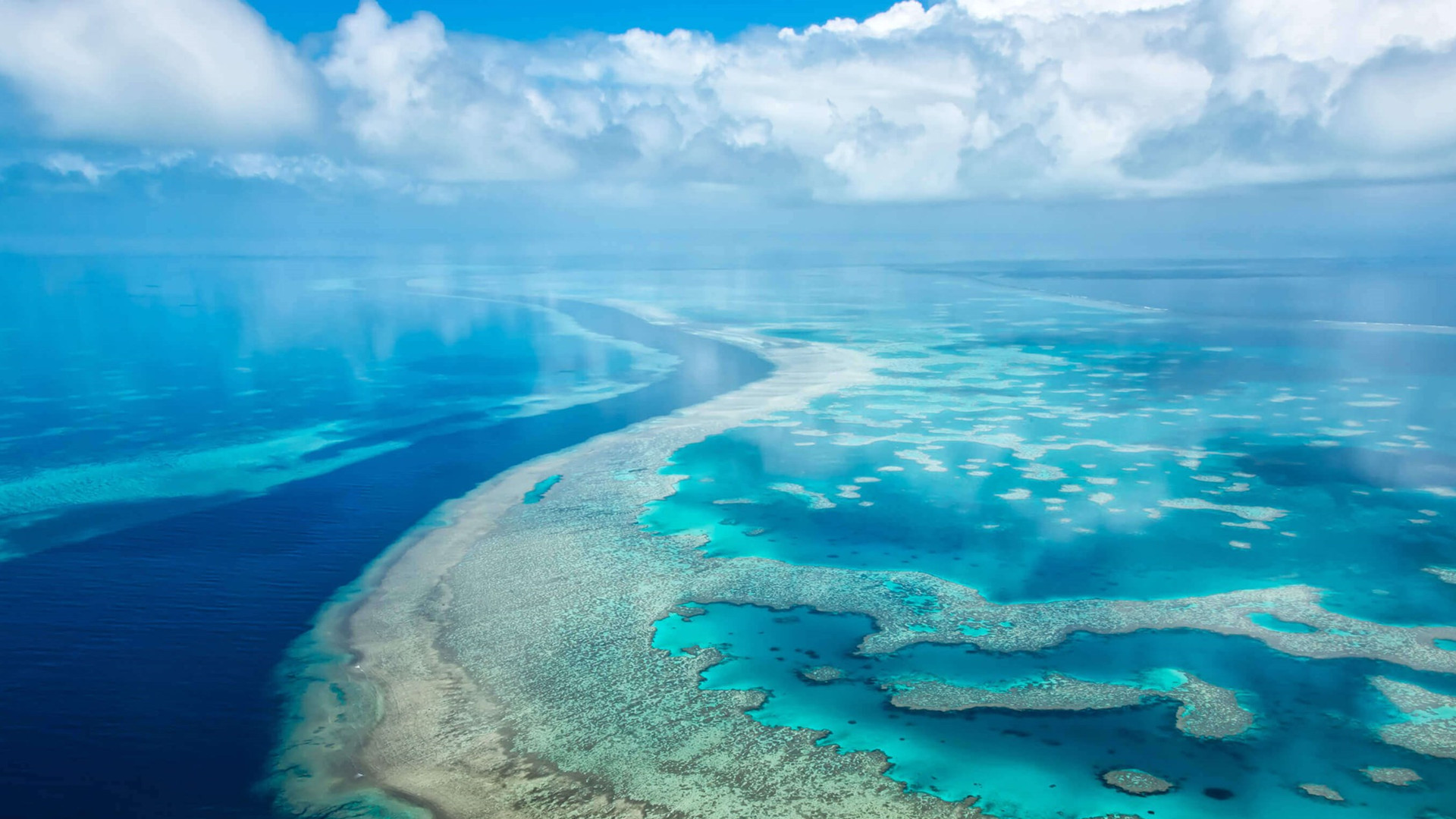 海洋天堂,蓝色大海,海岸线,分水岭,海礁