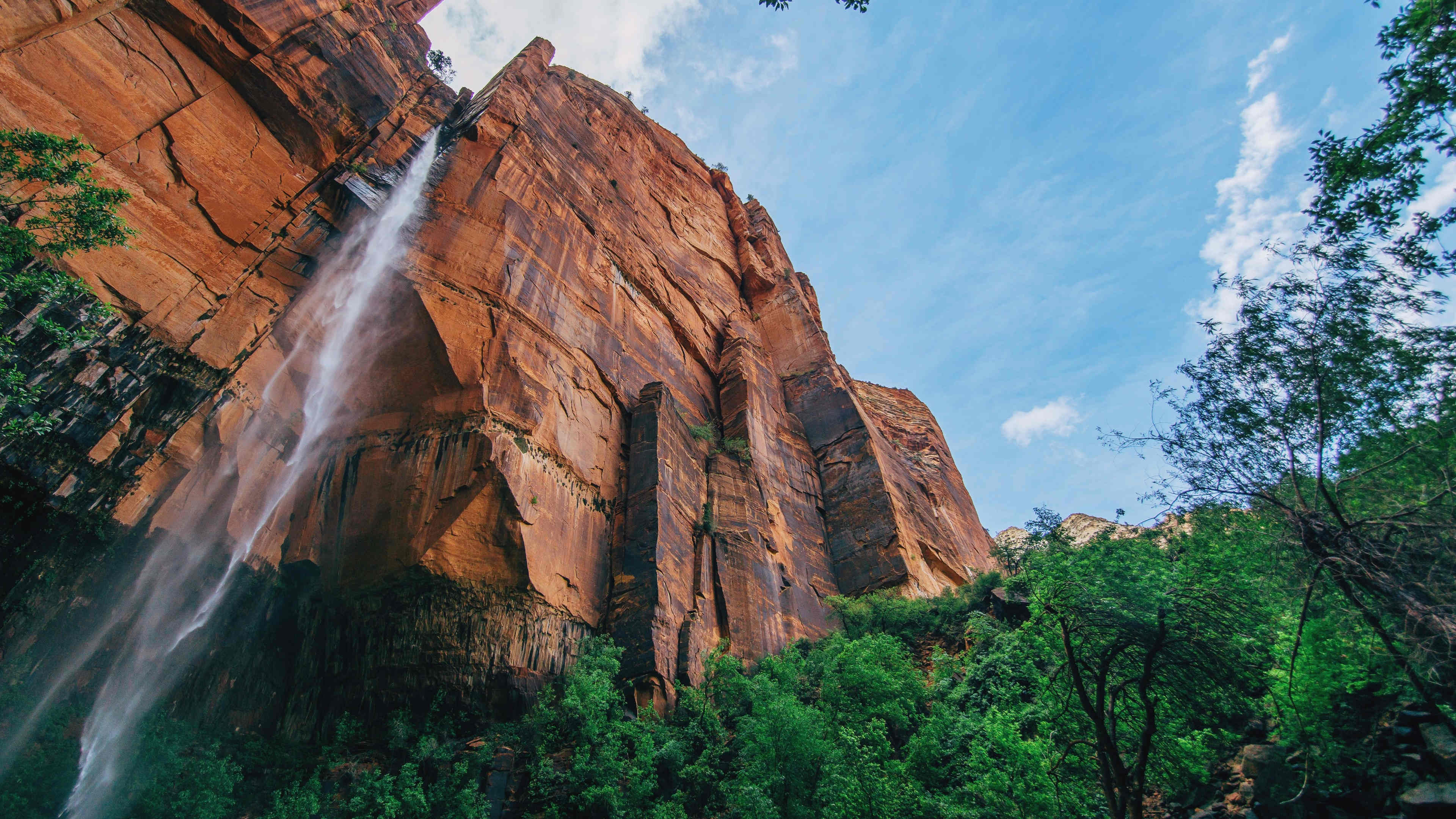 自然风光,高山,巨石,瀑布,天空