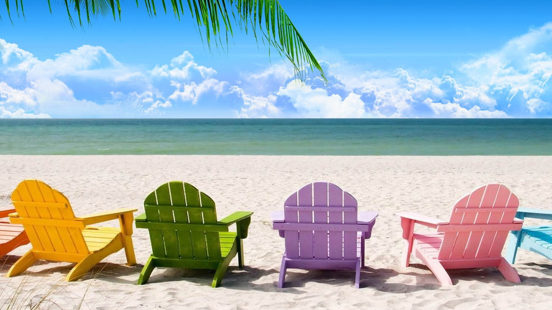 海洋天堂,沙滩椅,椰树,白云,海平线