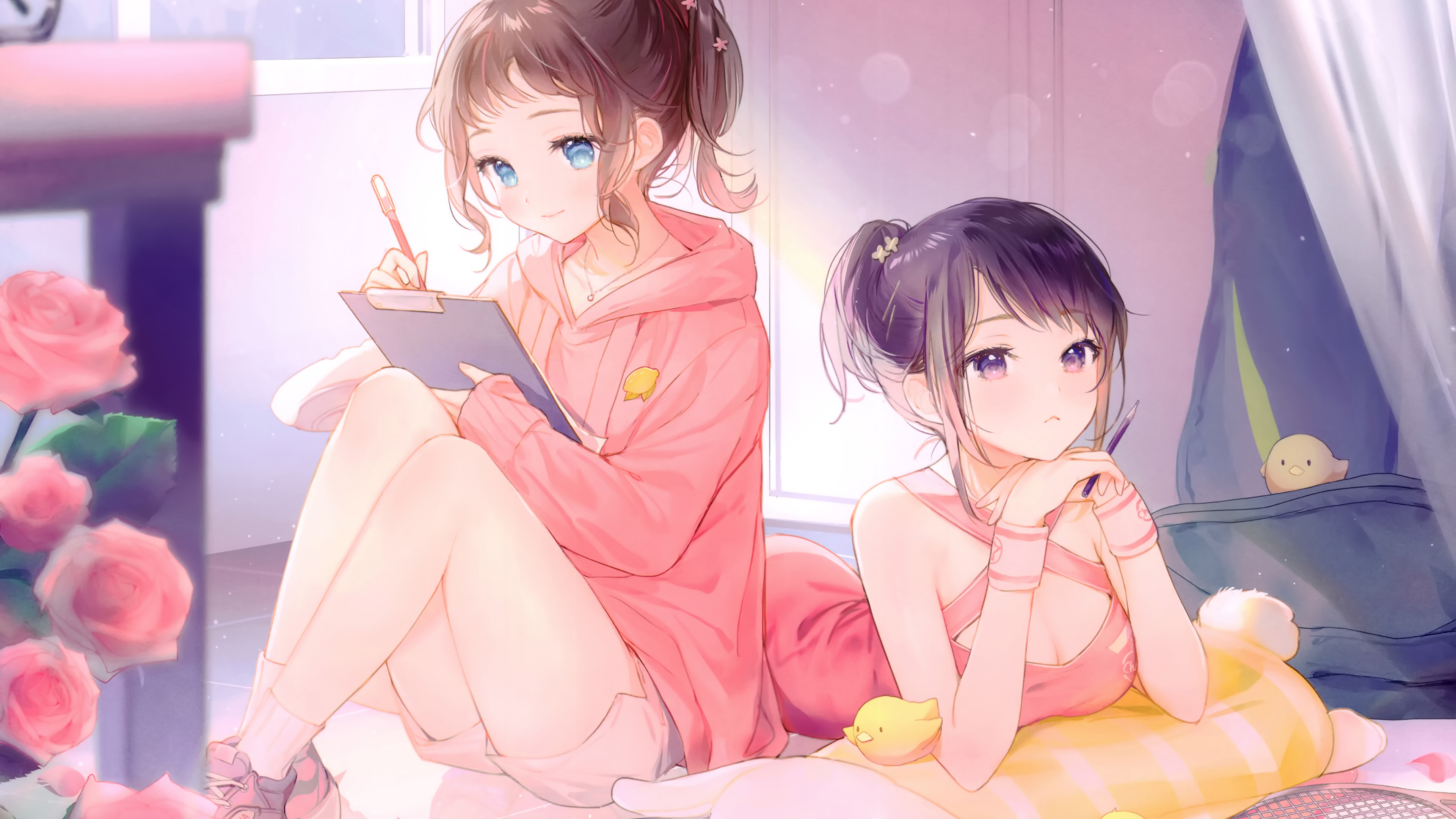 两个可爱女孩,画画,写字,玫瑰花