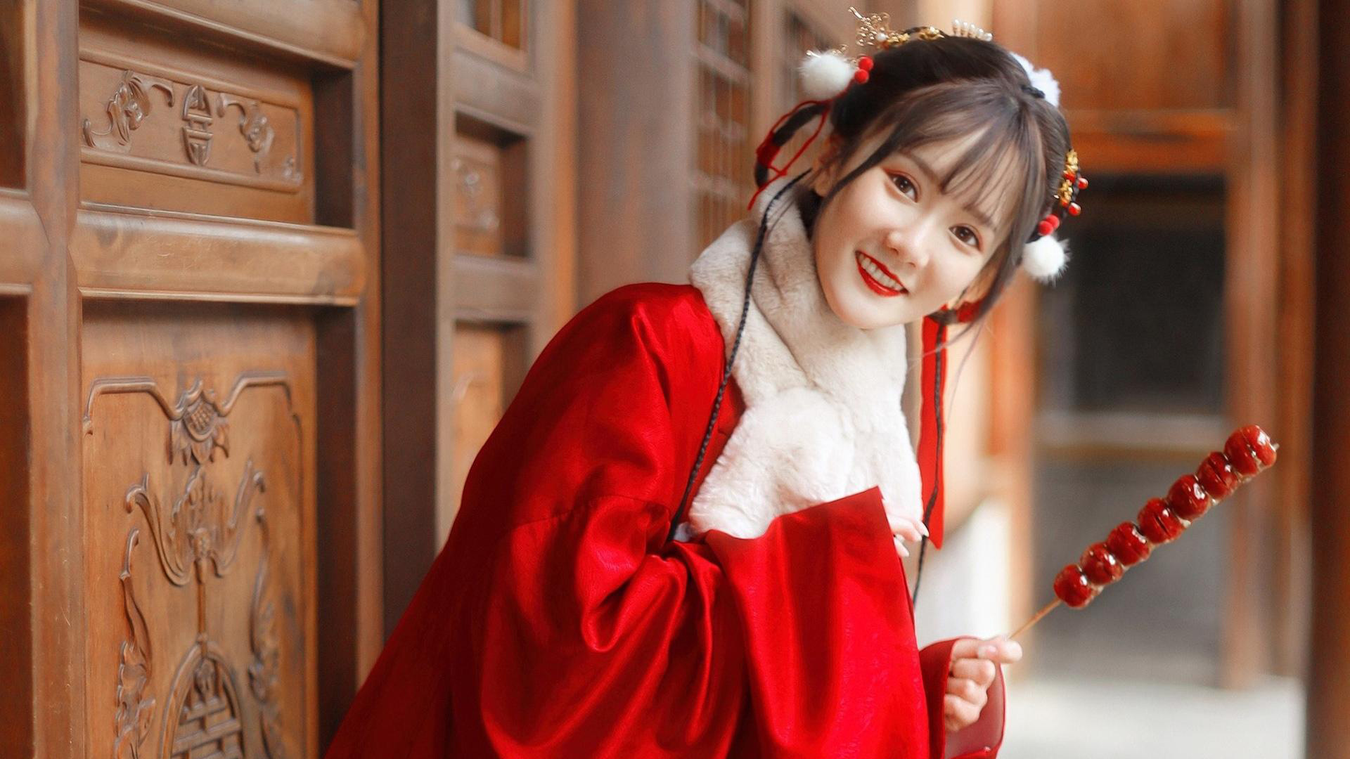 古风文艺,汉服,围巾,冰糖葫芦,宅院