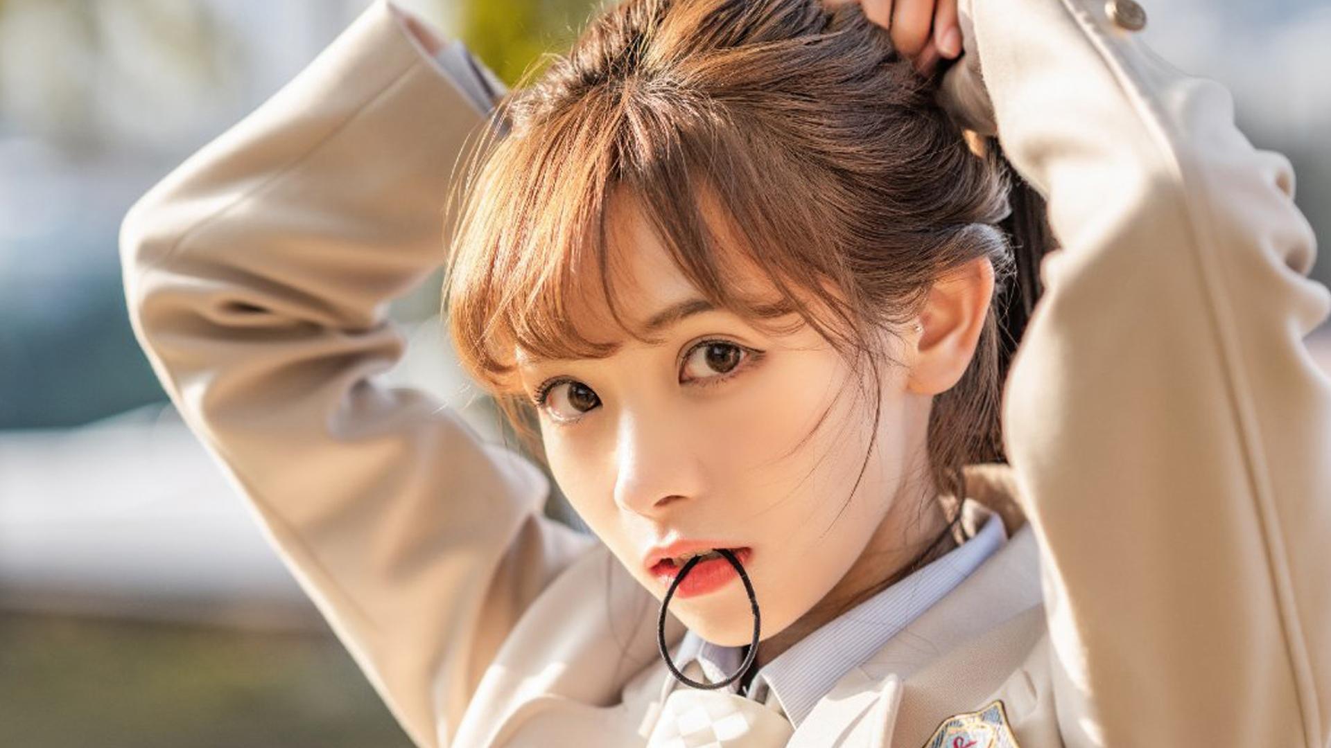 清纯,,美女,,,甜美,,制服少女