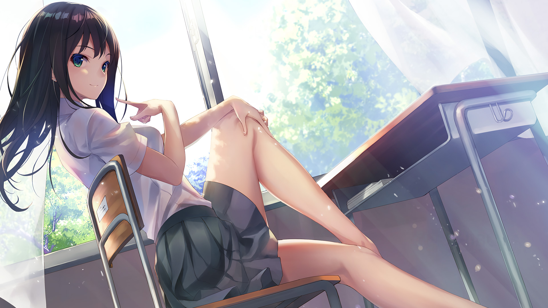 教室,短裙,大长腿,课桌