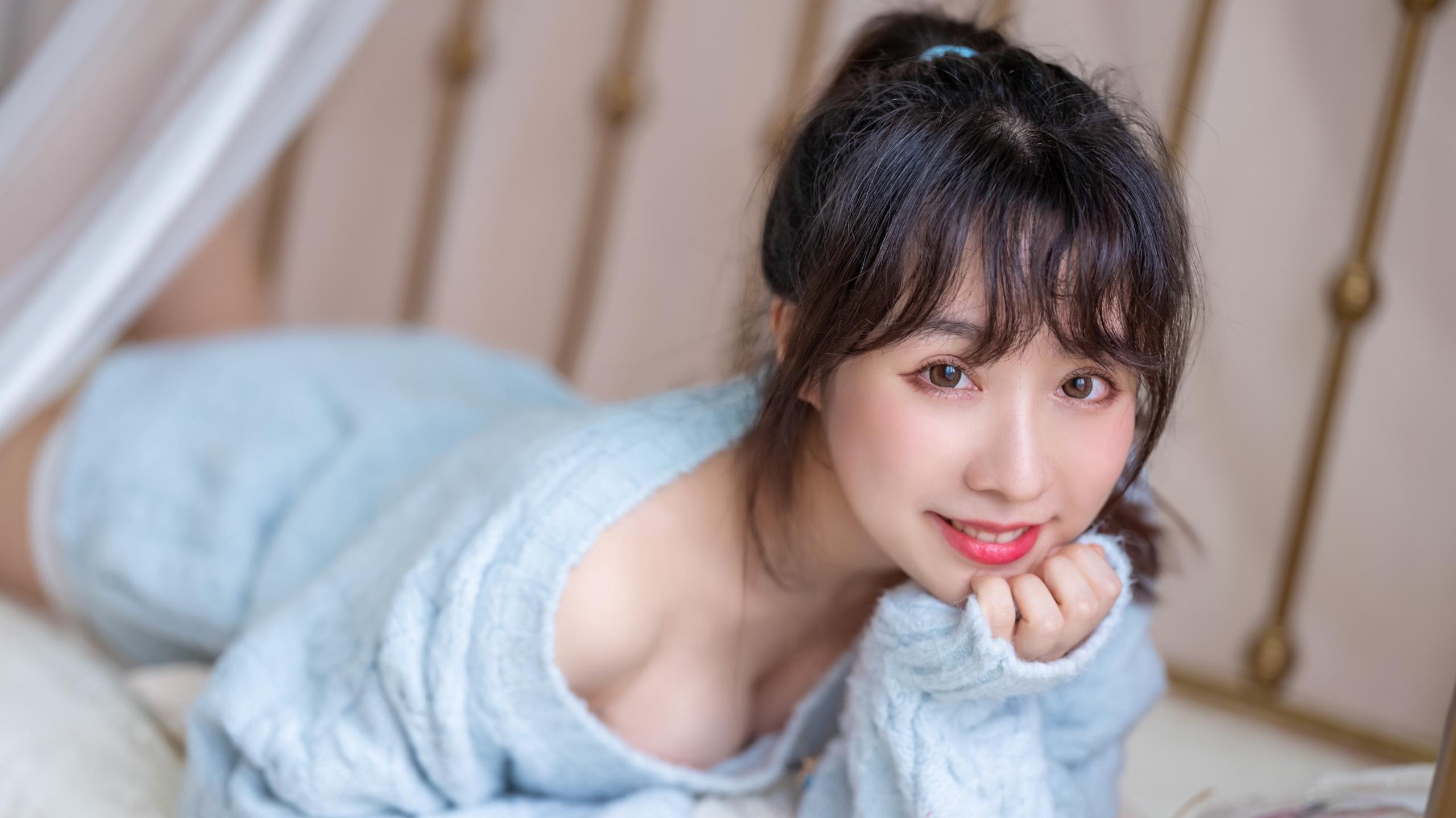 性感女神,迷人微笑,艳丽,诱惑,火辣