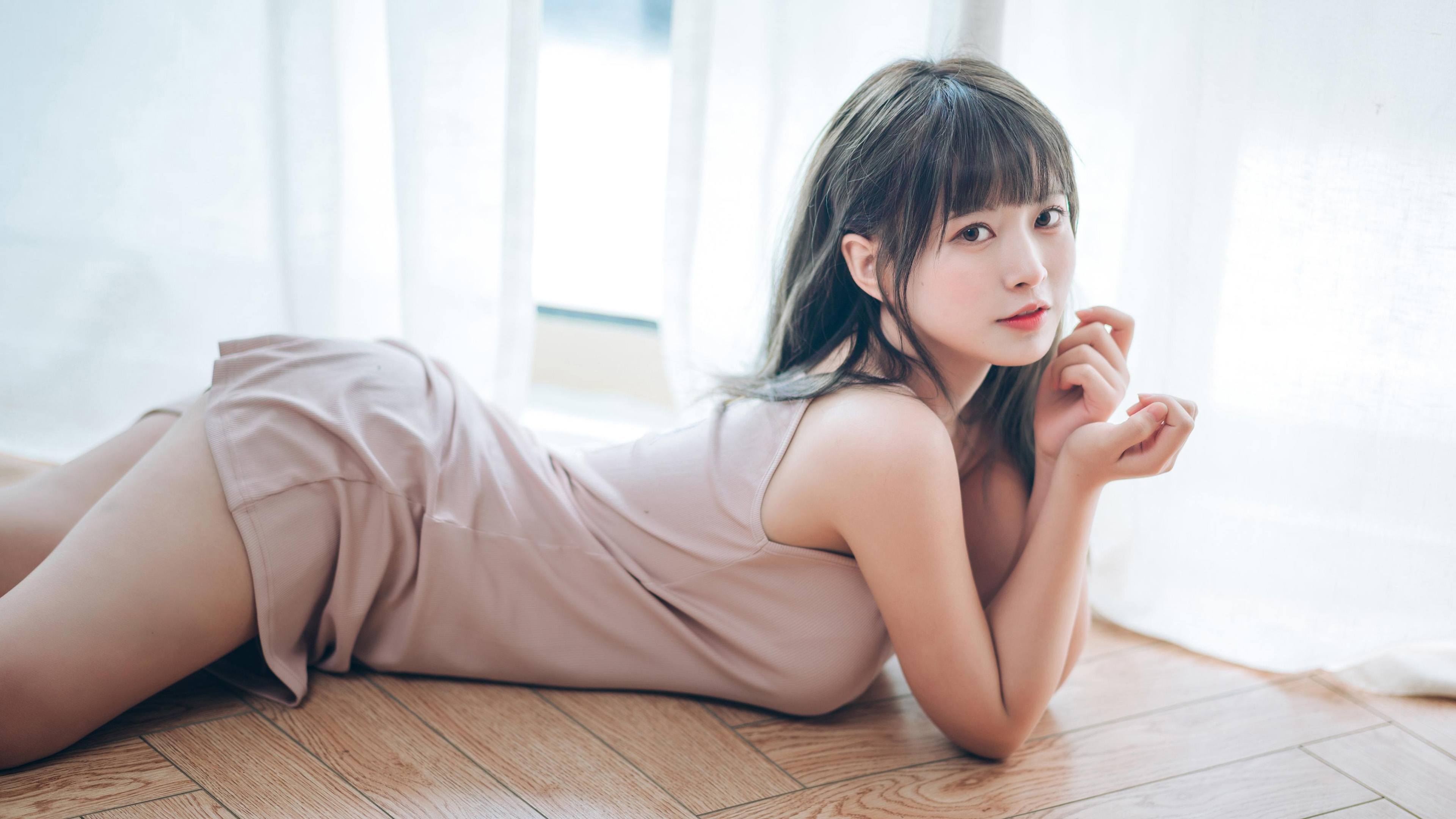 性感女神,长发,窗帘,落地窗