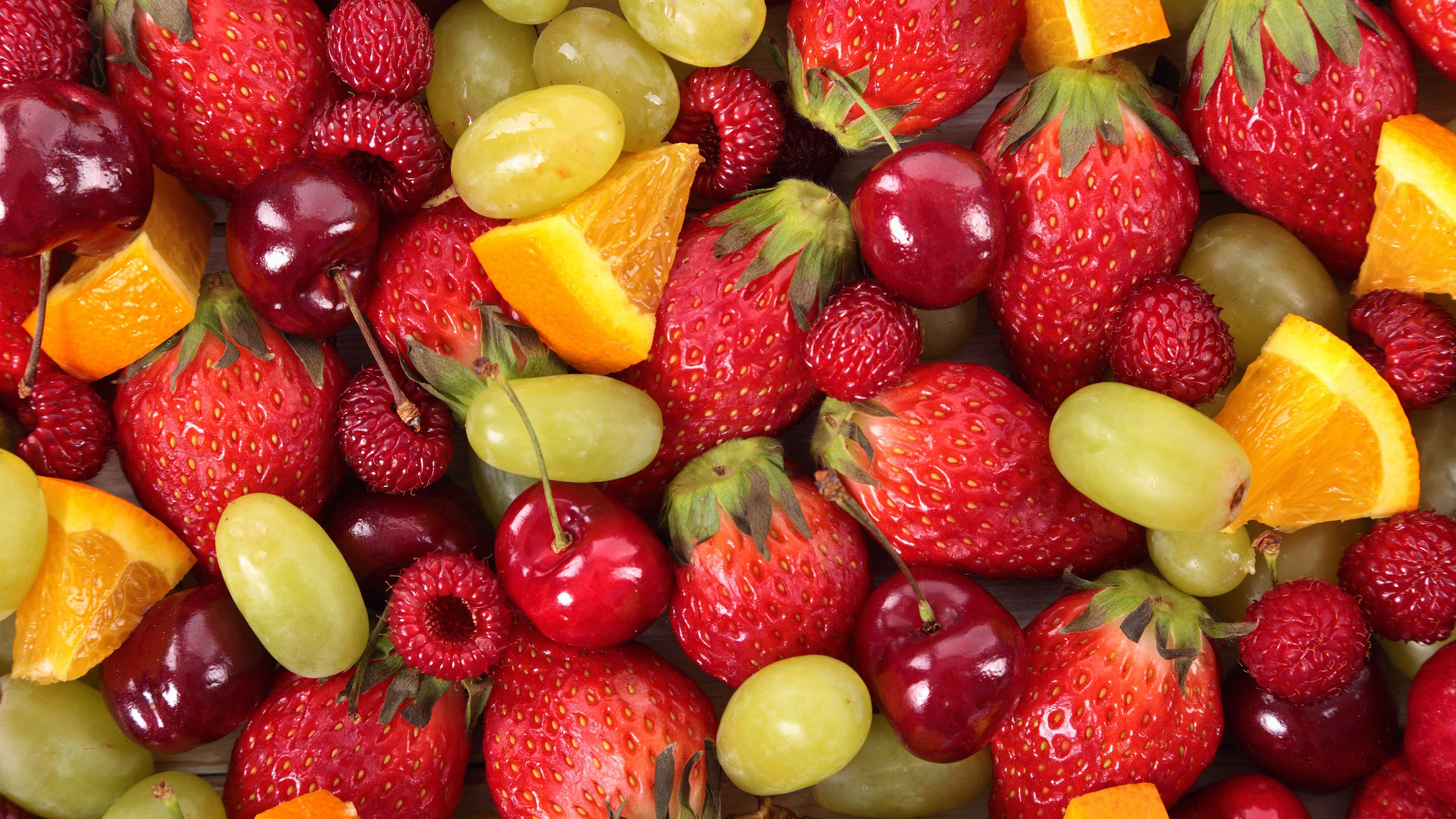 动感水果,树莓,草莓,葡萄,樱桃