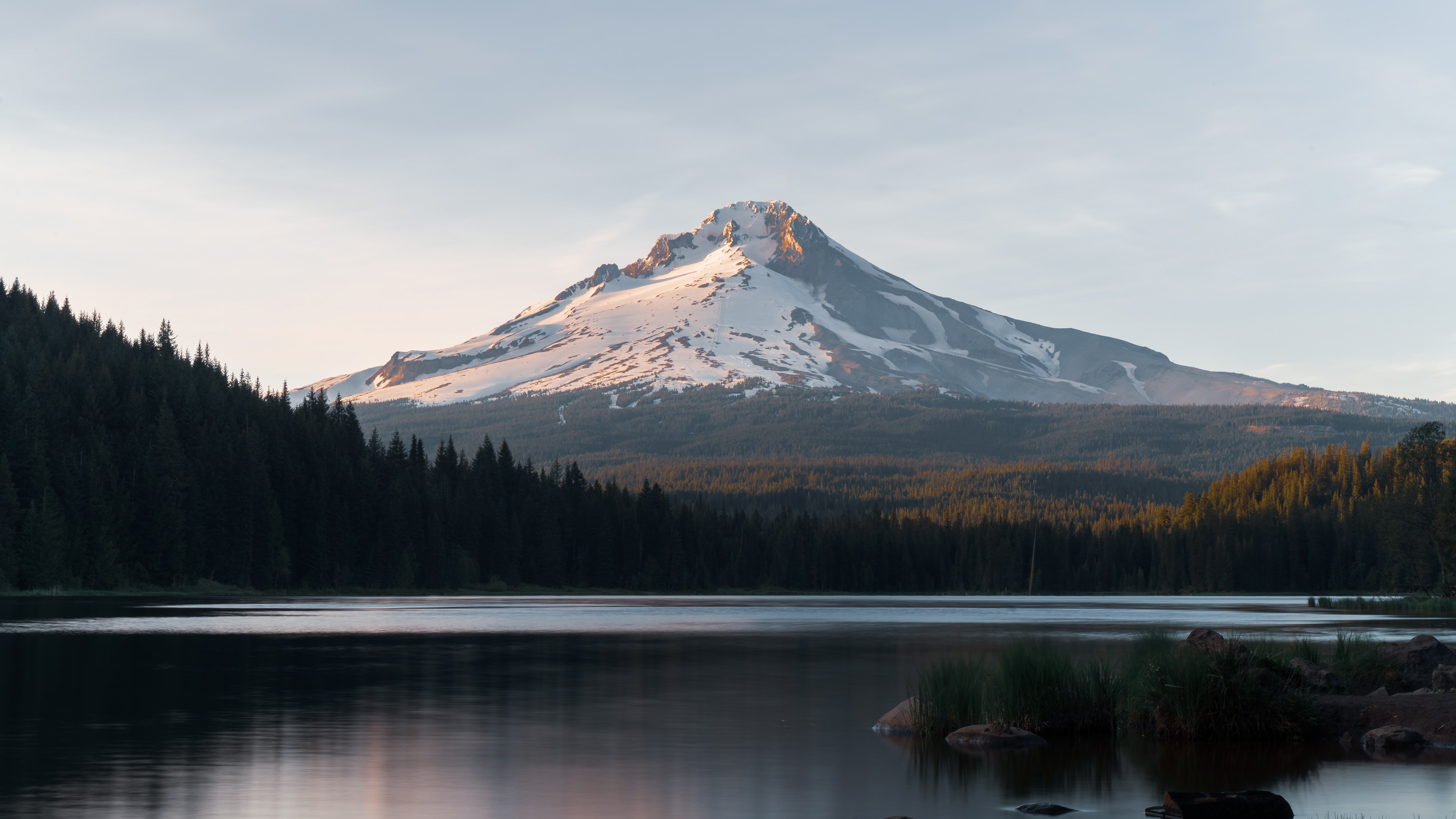自然风光,雪山,湖面倒影,树林