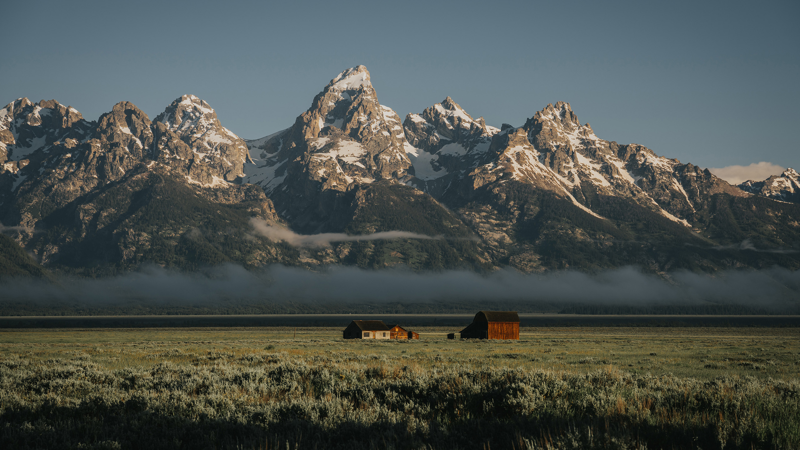 雪山,高原,小木屋,草原