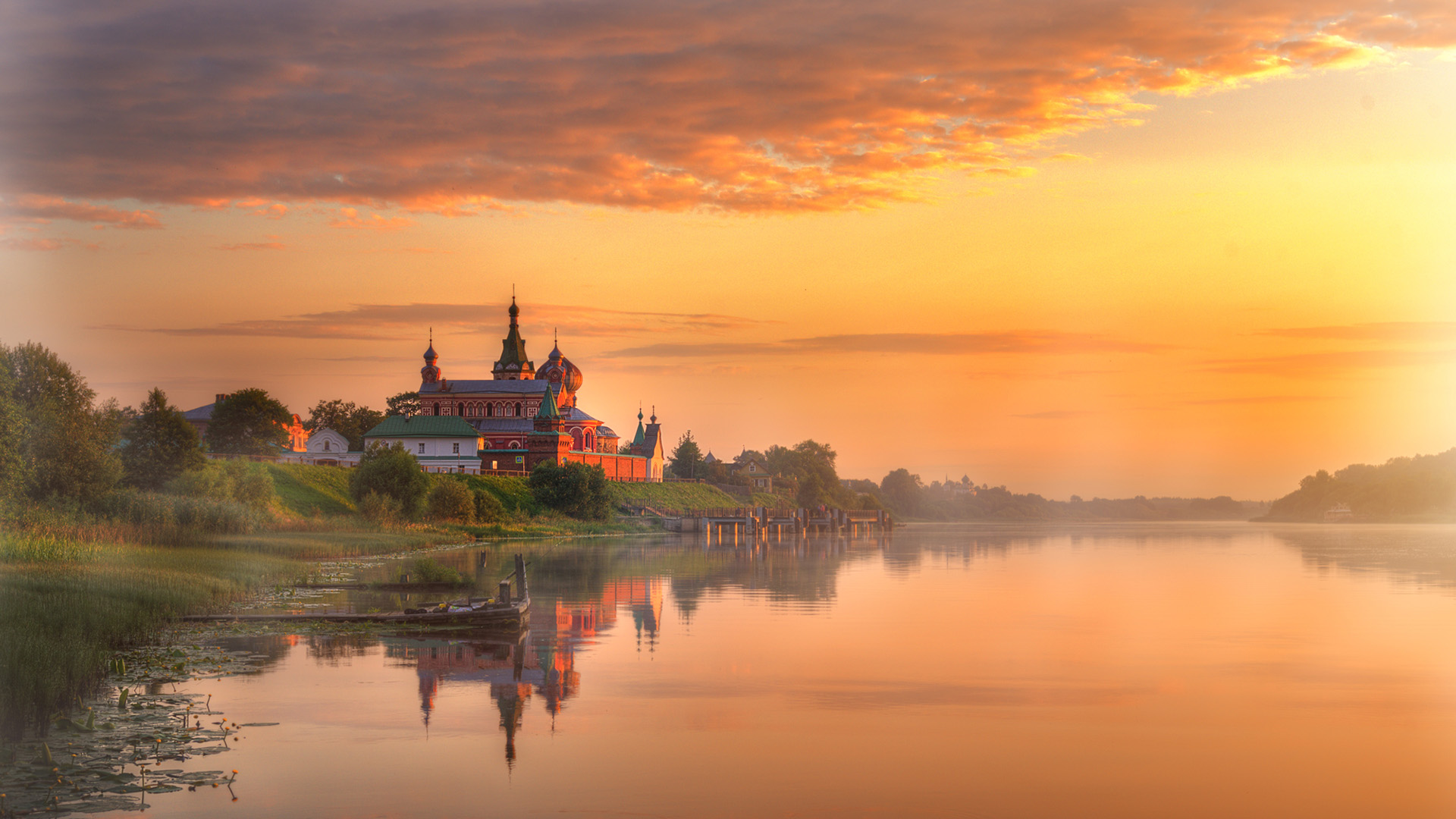 落日余晖,倒影,城堡,红霞,大江