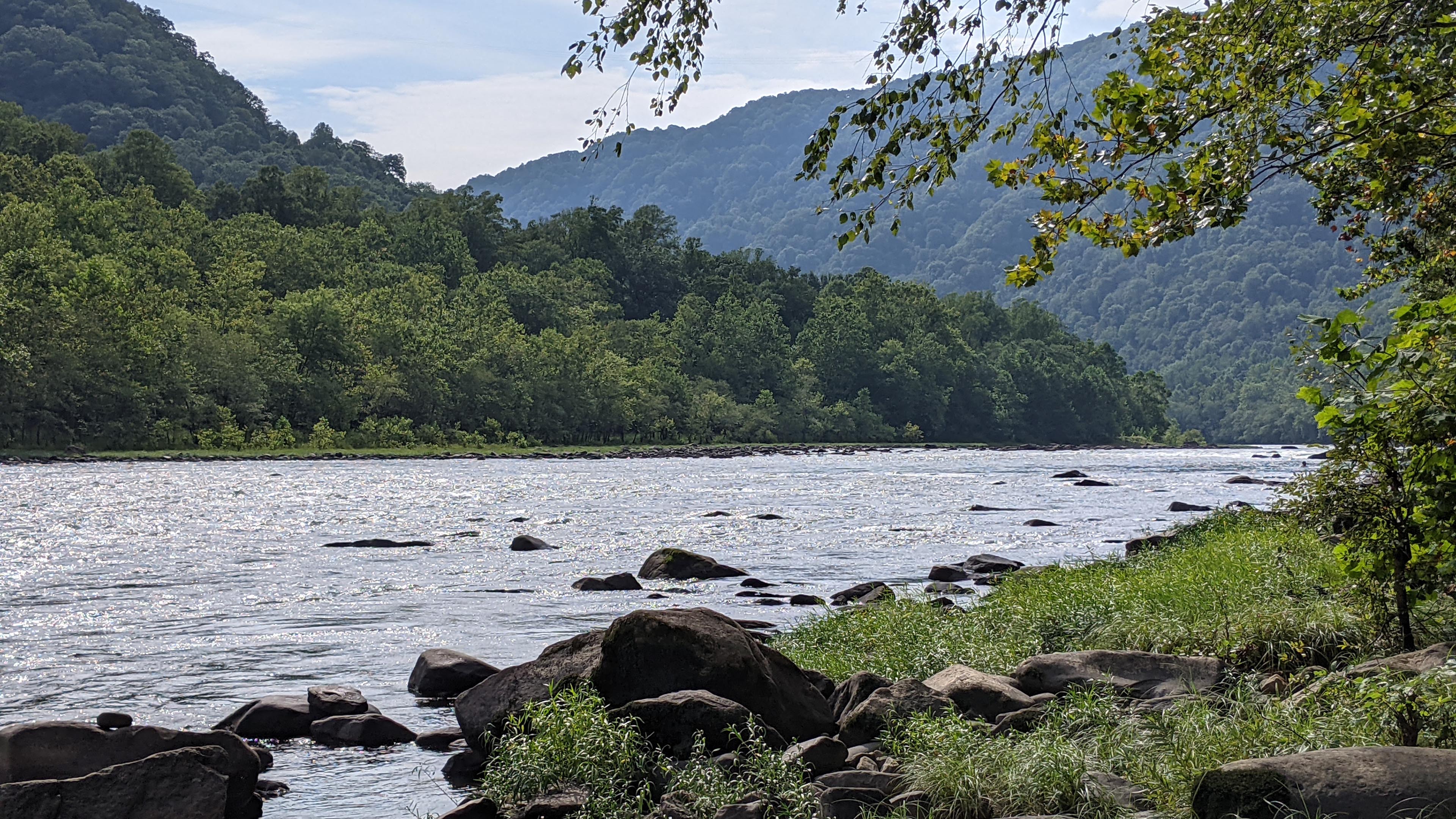 自然风光,河流,河岸边,