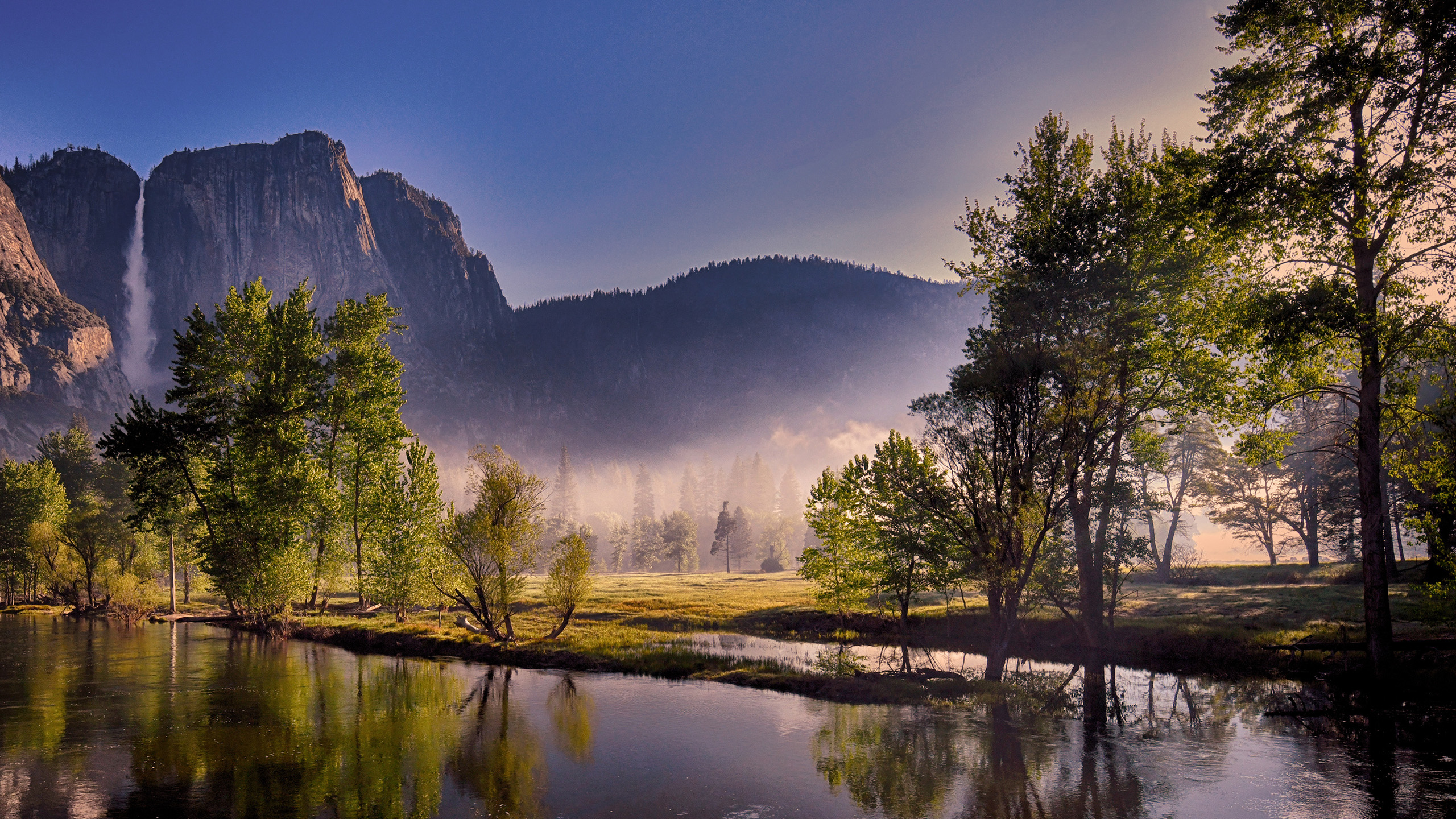 自然风光,湖畔,高山,雾
