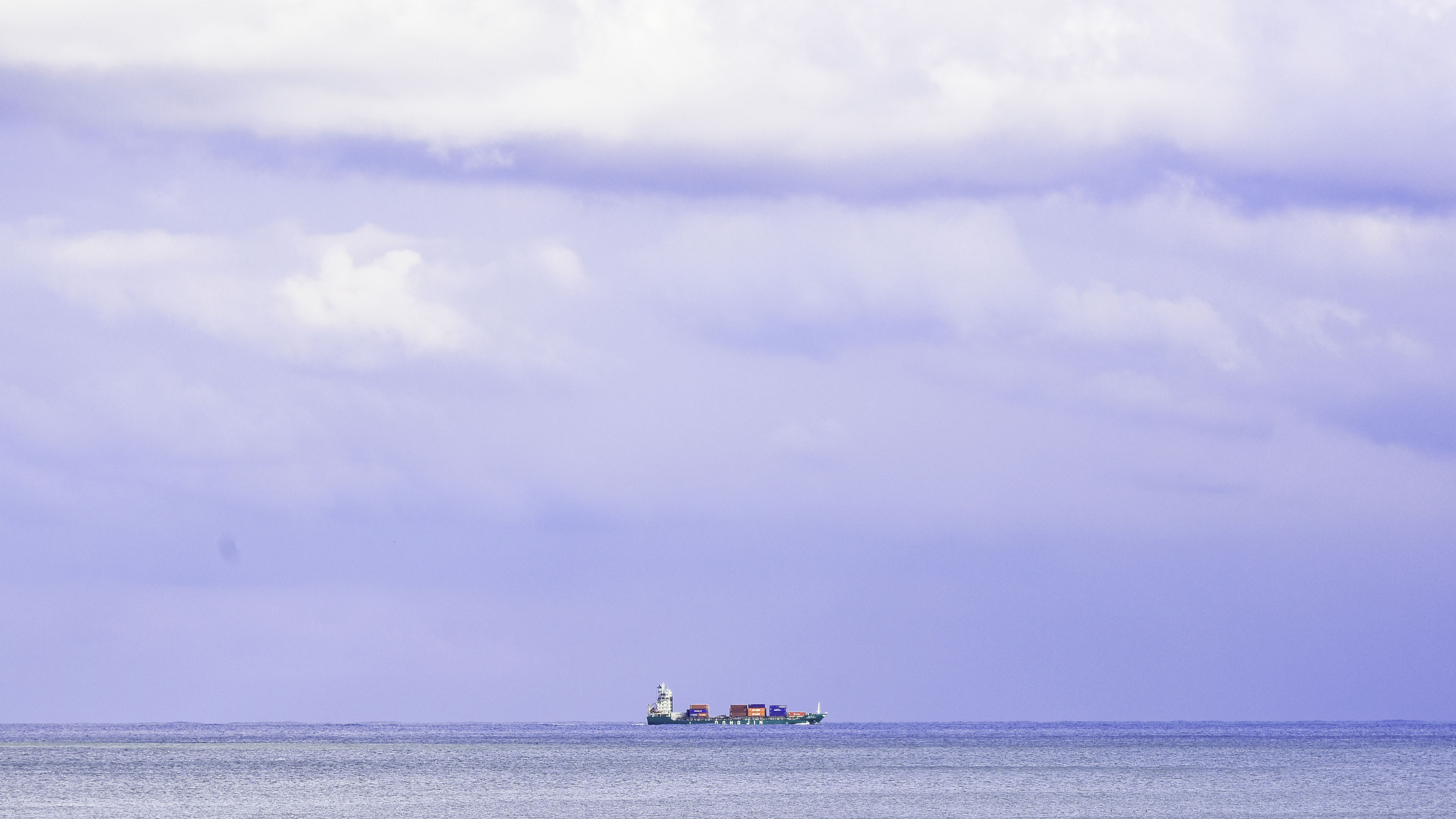 海洋天堂,轮船,集装箱,海天相接