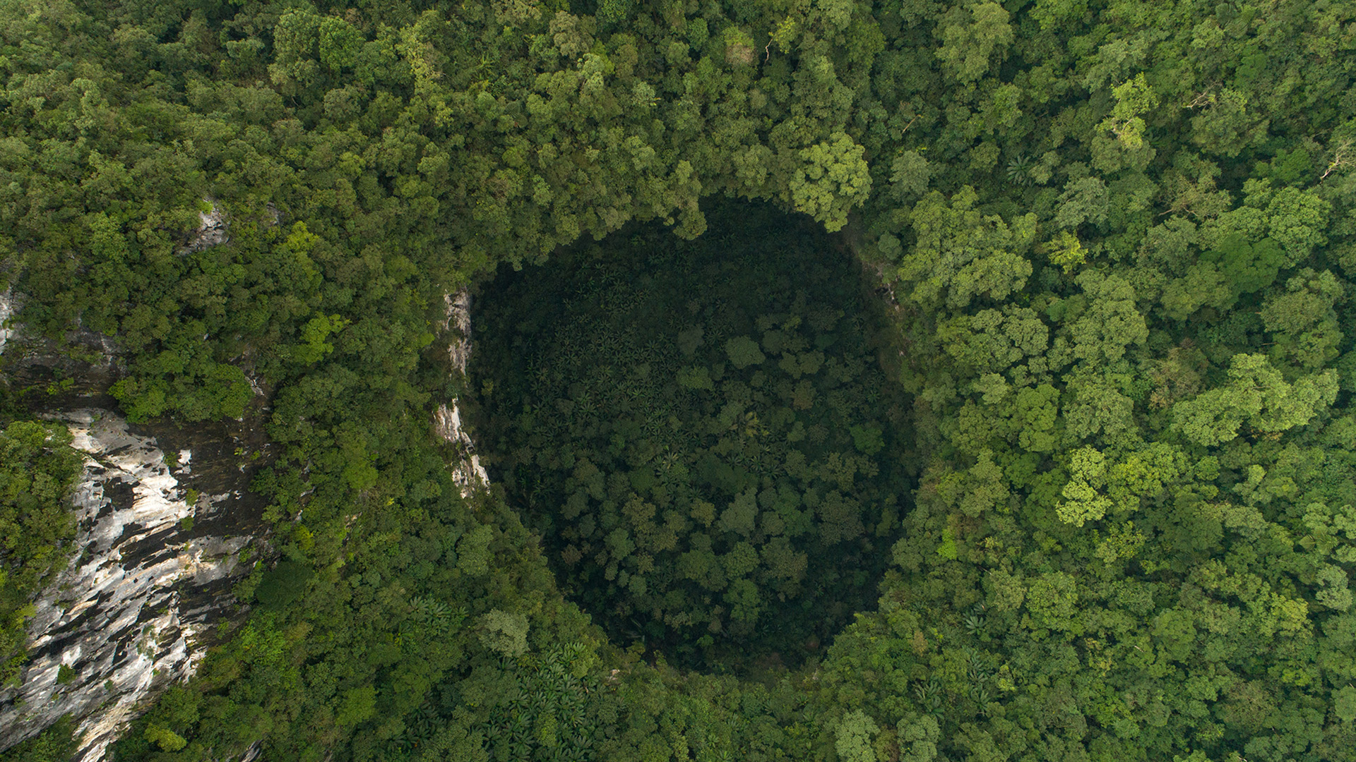 自然风光,寒松洞,天然洞窟,森林