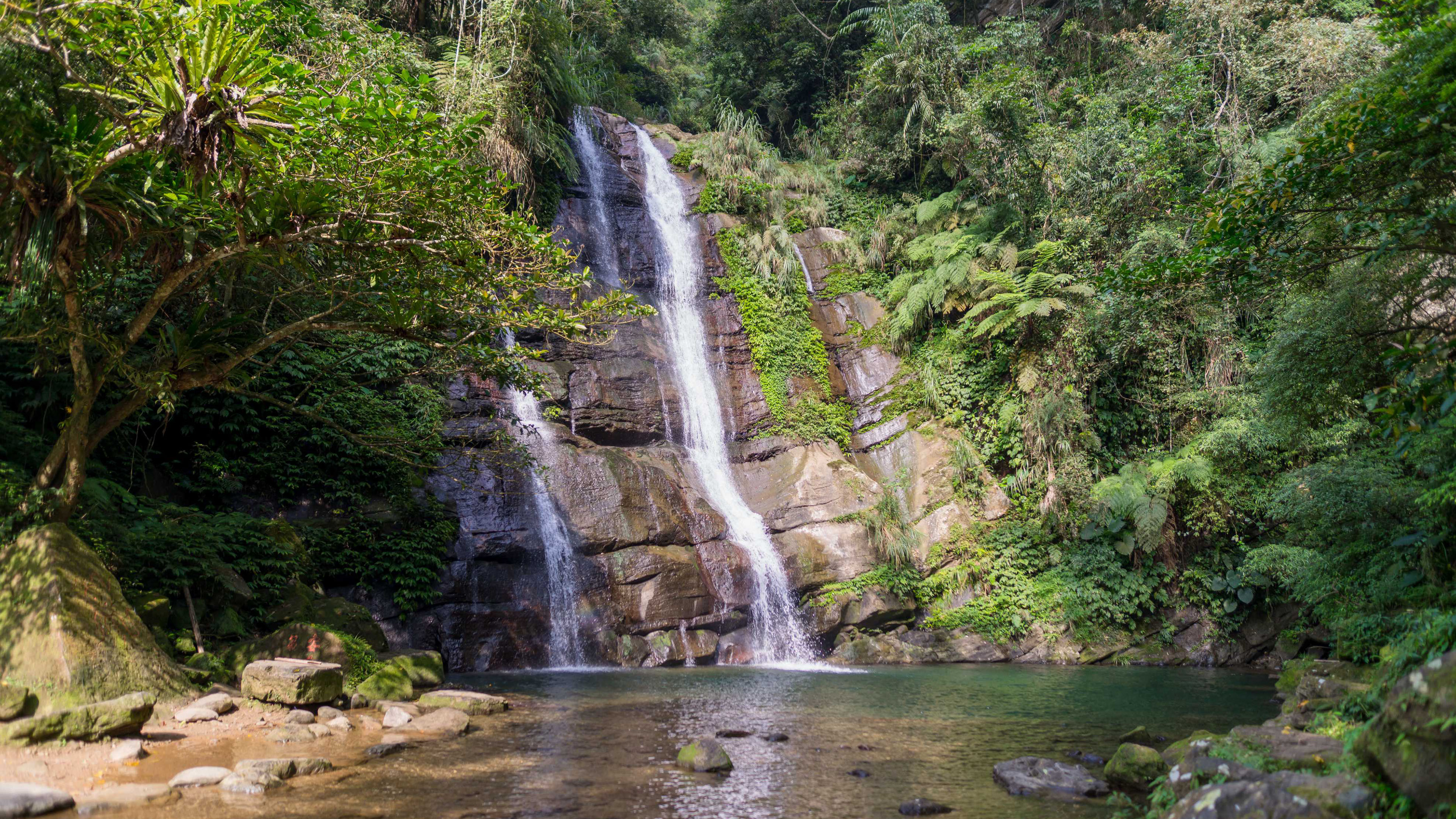 自然风光,瀑布,水潭,山谷