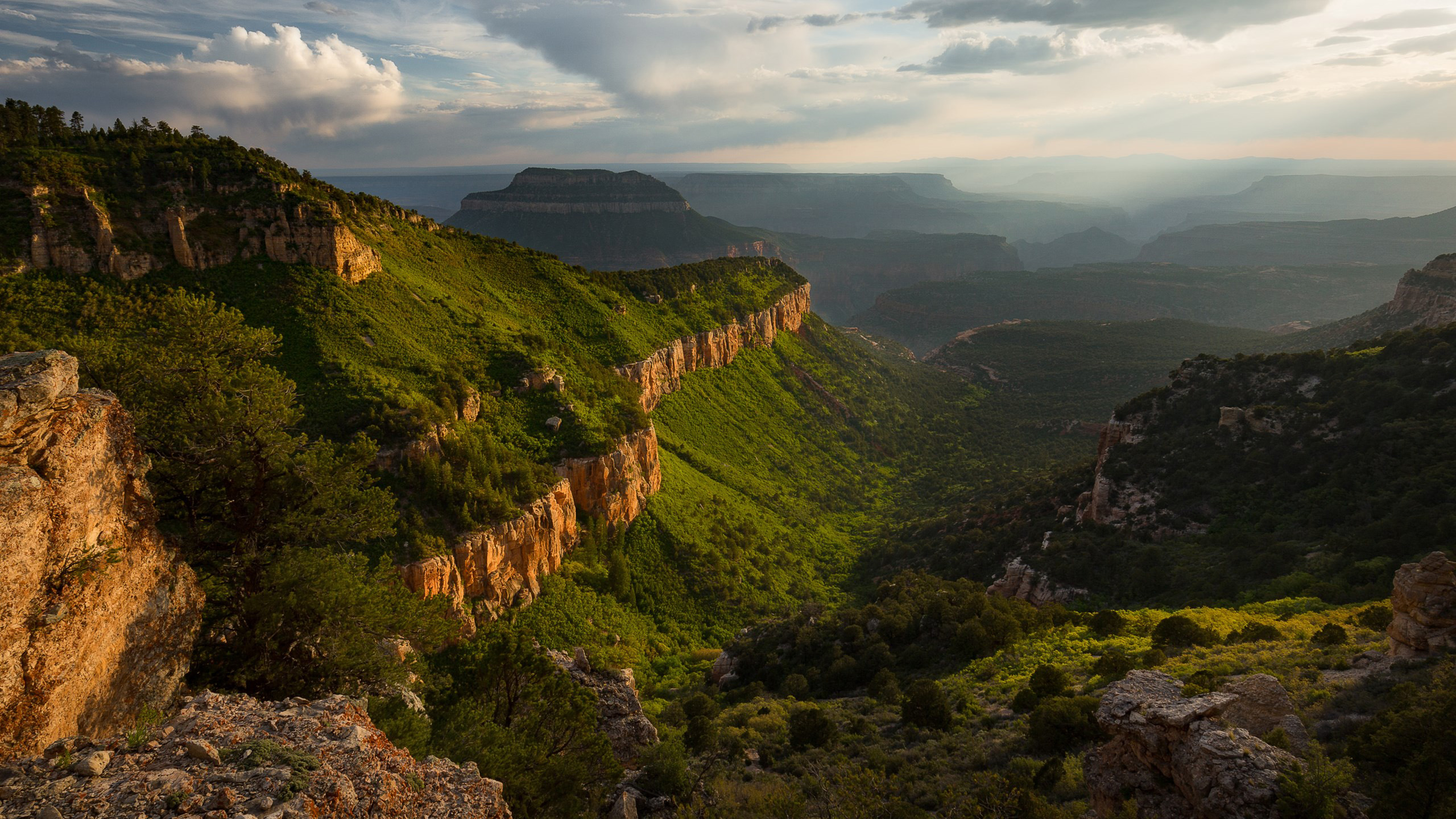 自然风光,山谷,山峰,眺望