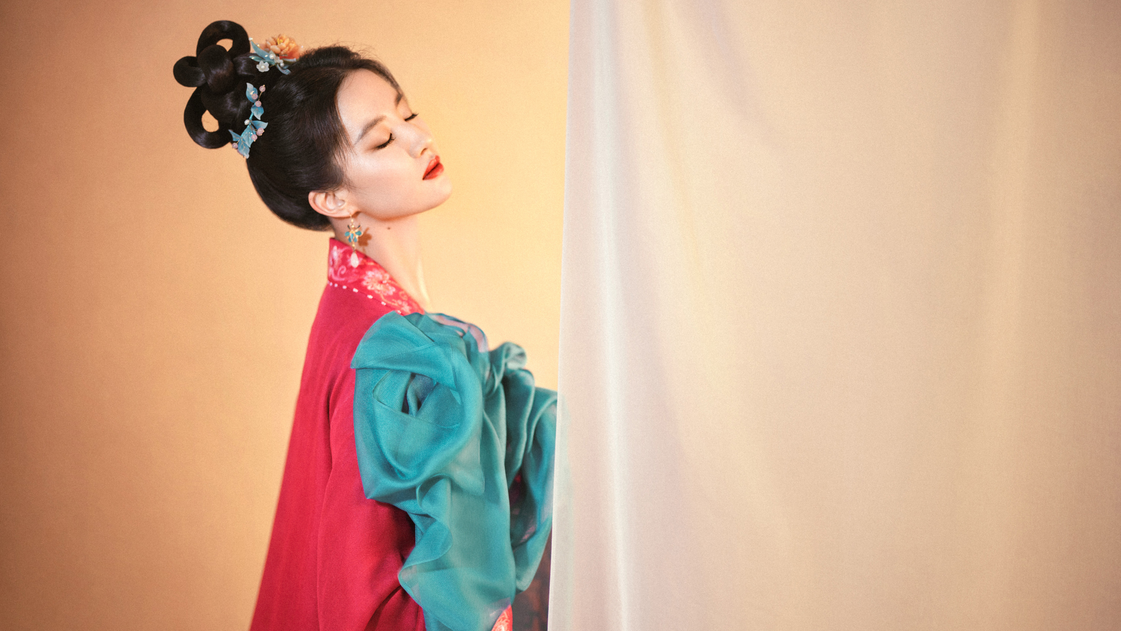 梦华录,刘亦菲,古装,闭眼