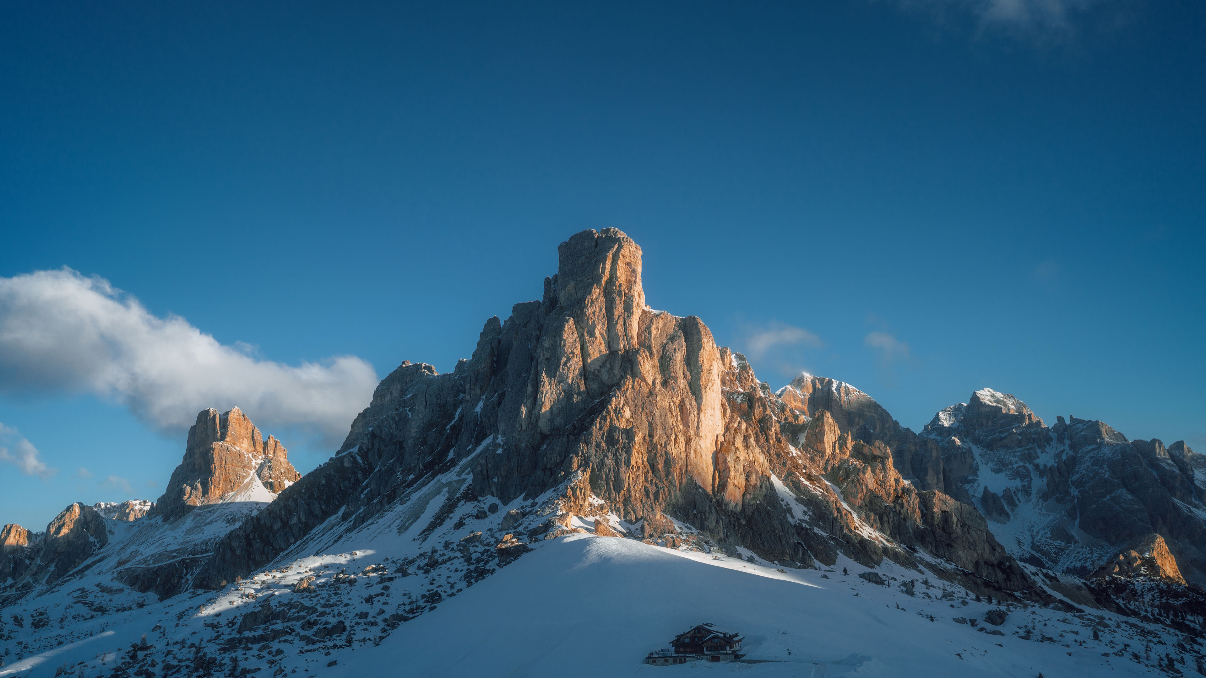 冰天雪地,雪山,山峰,茫茫大雪