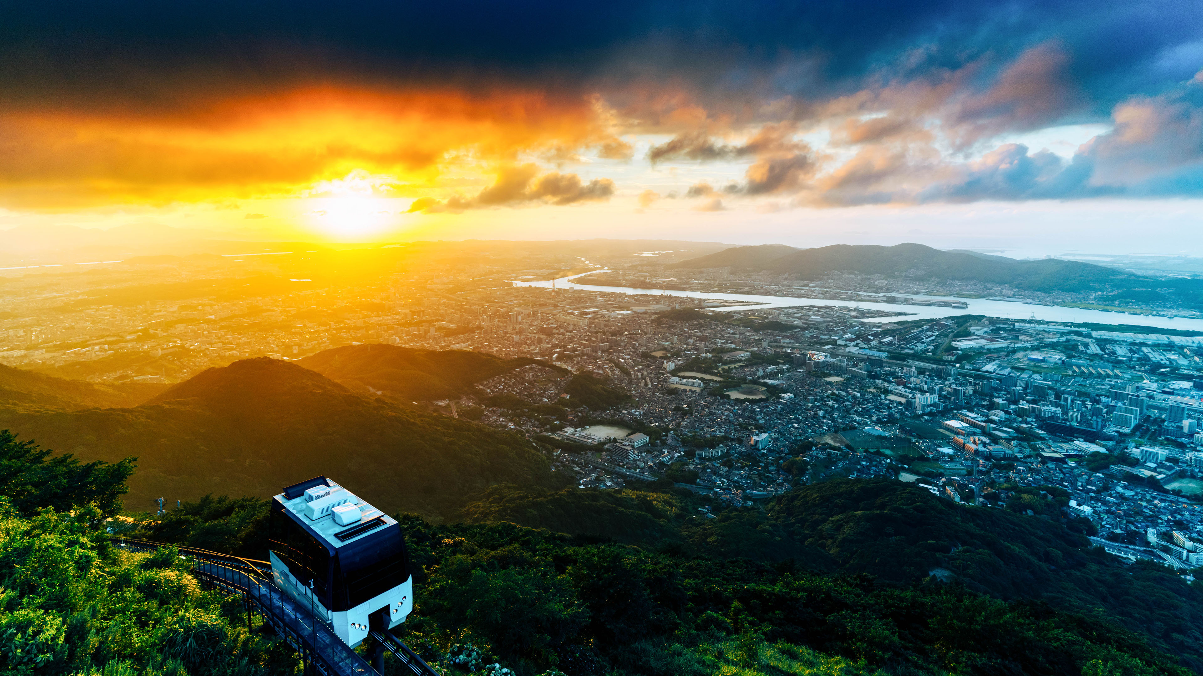 城市夜景,电车,日出,一望无际