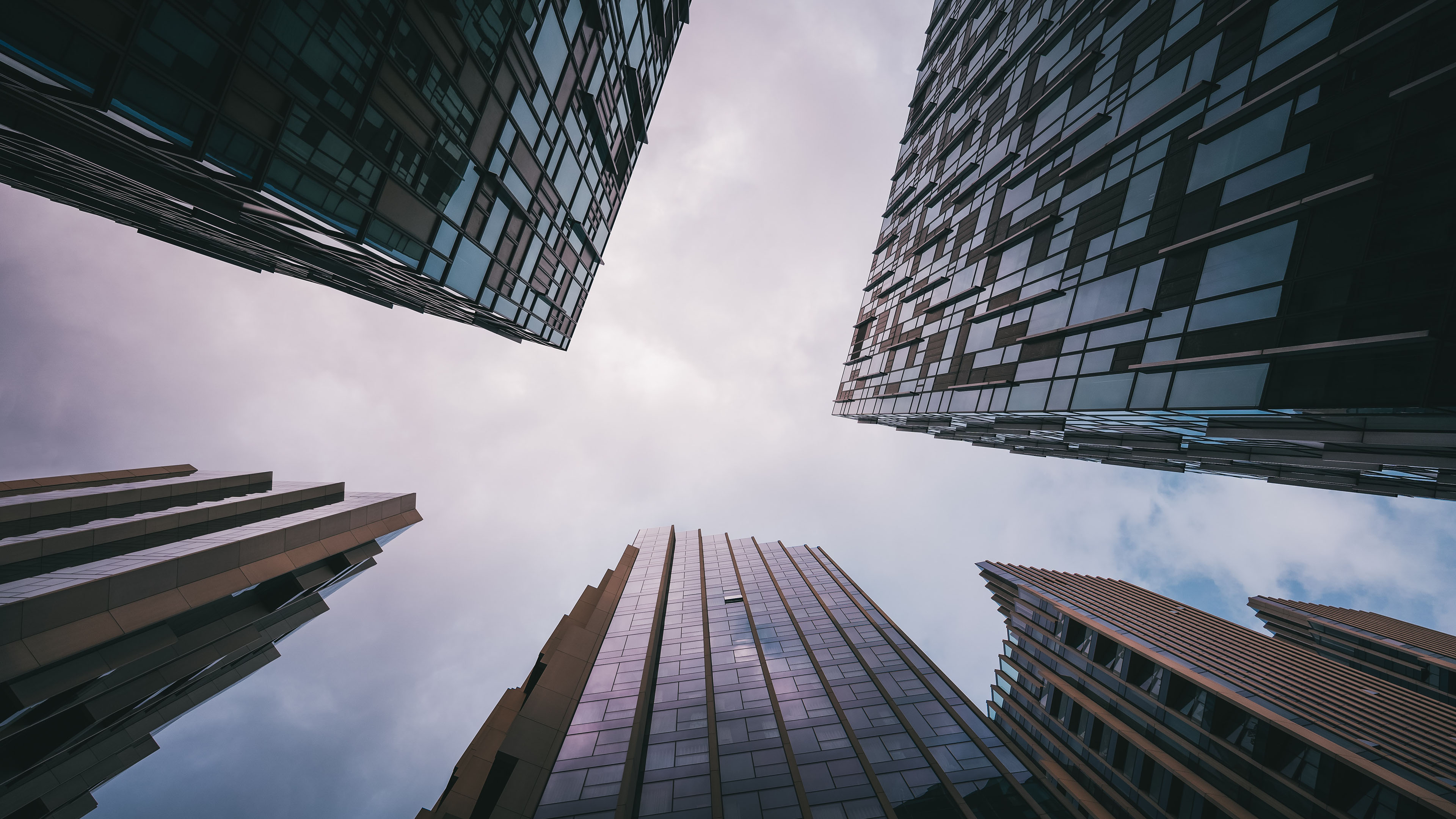 城市夜景,高楼,大厦,仰望城市