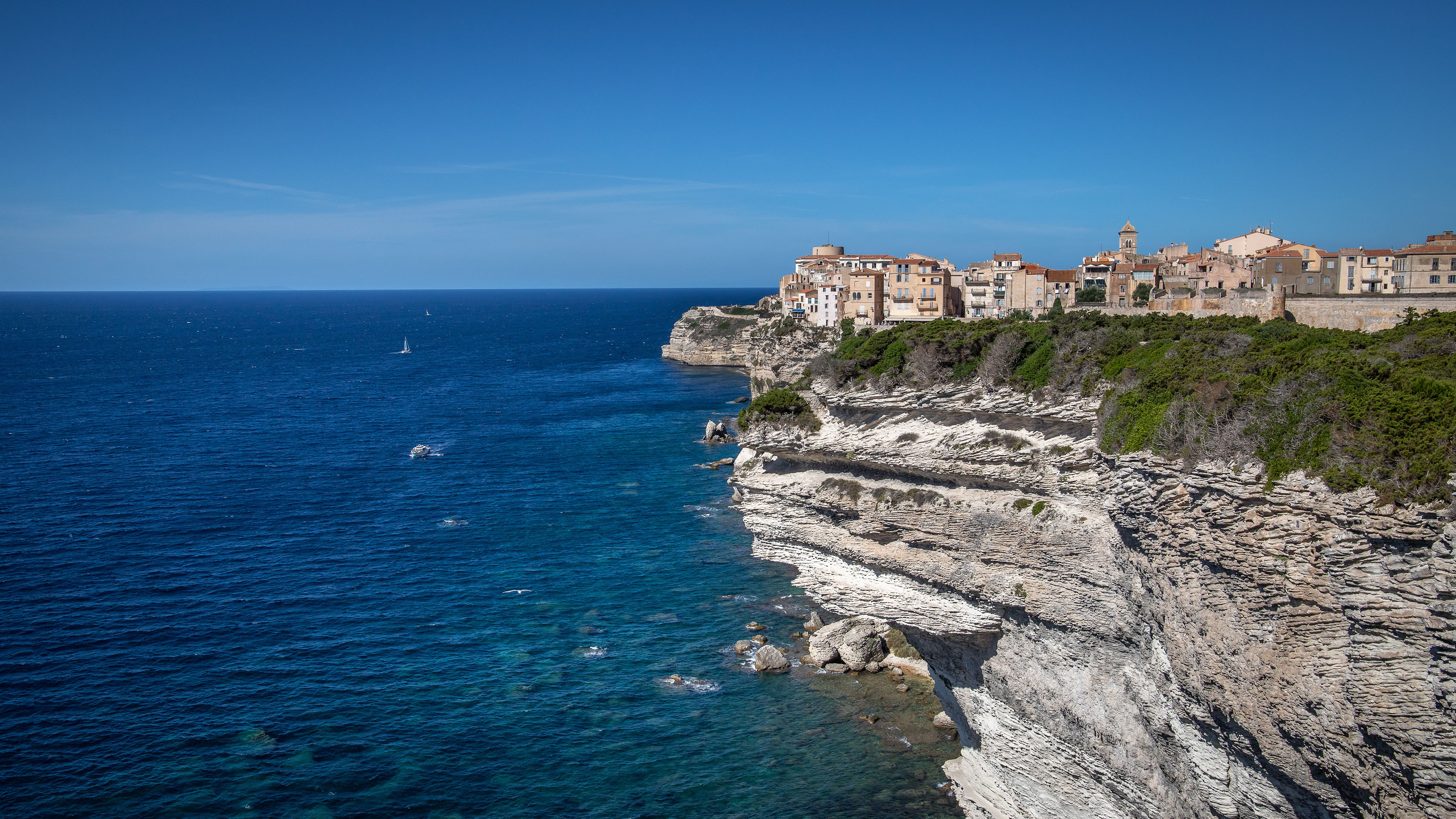 海洋天堂,悬崖,小镇,海天相接