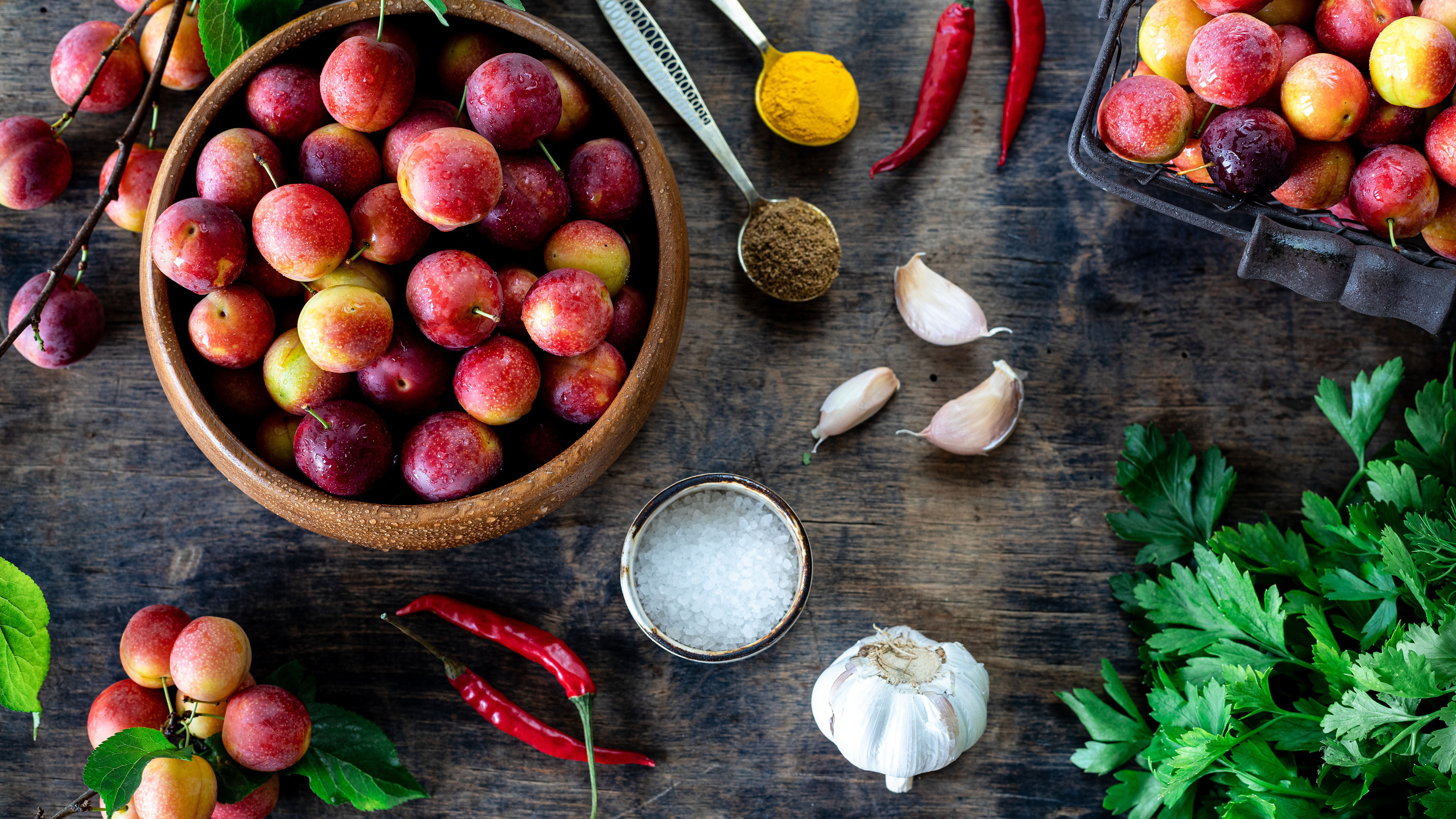 动感水果,西梅,大蒜,香料