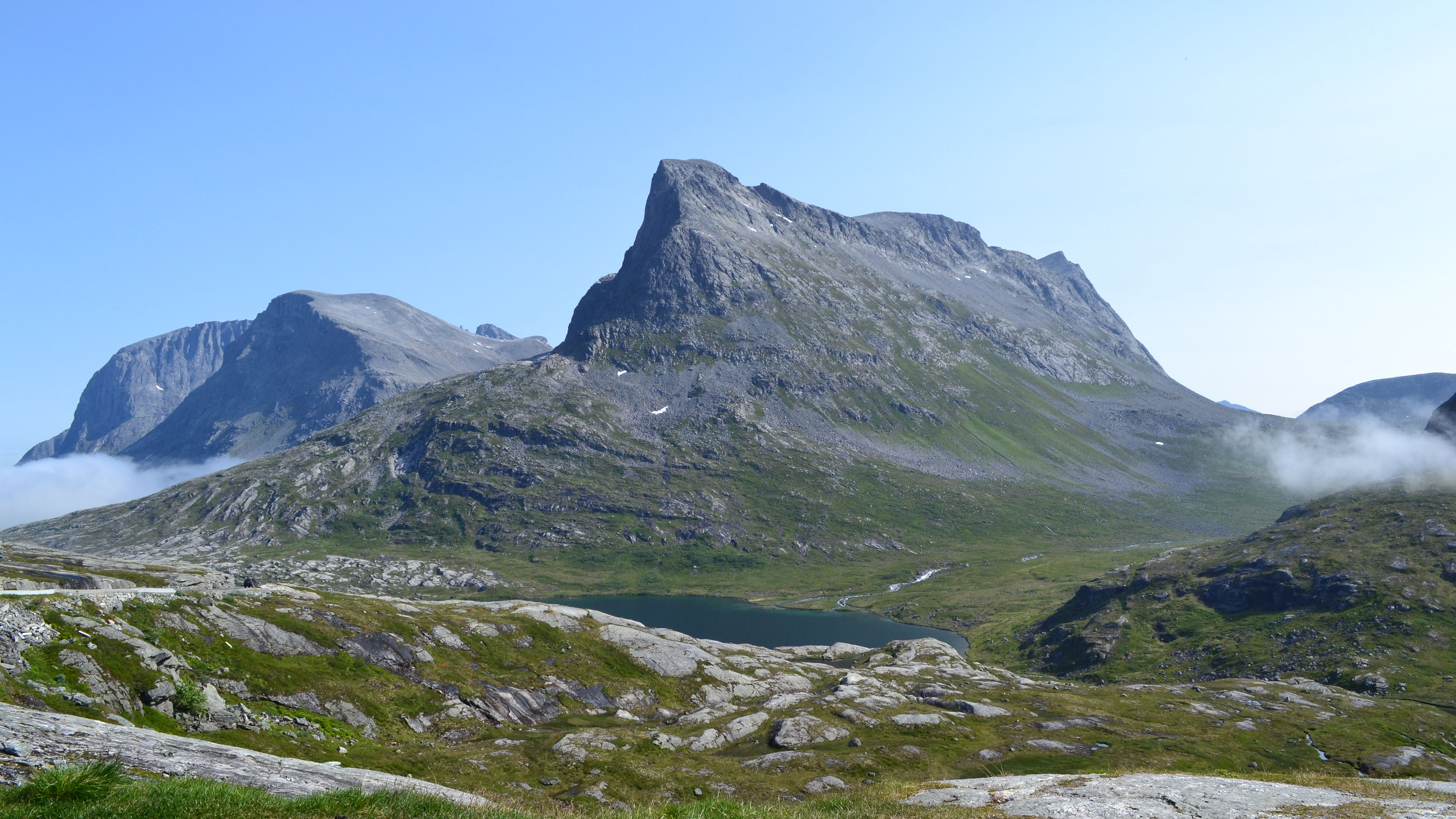 自然风光,山峰,高原,云雾