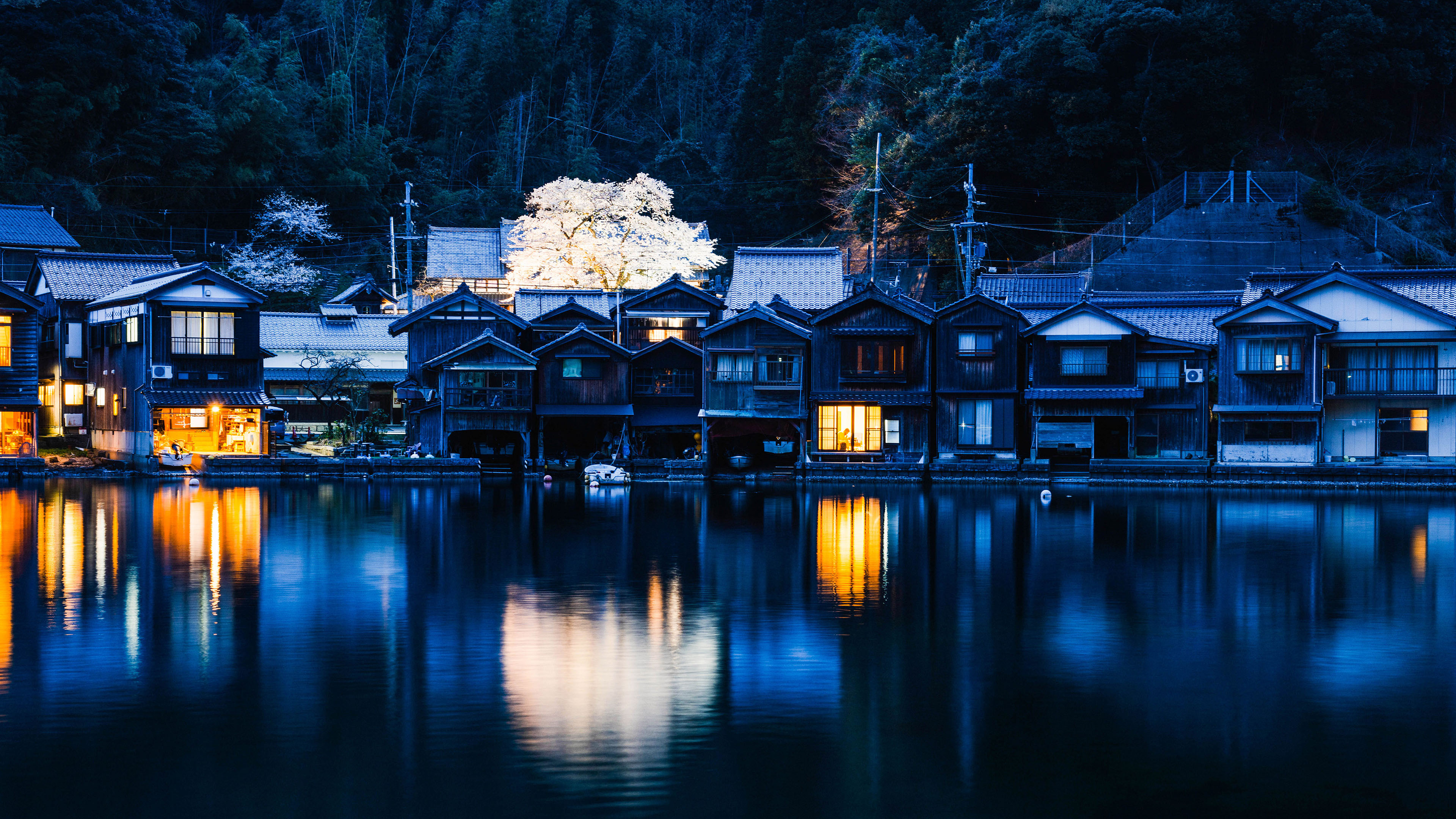 城市夜景,湖畔,倒影,日本建筑