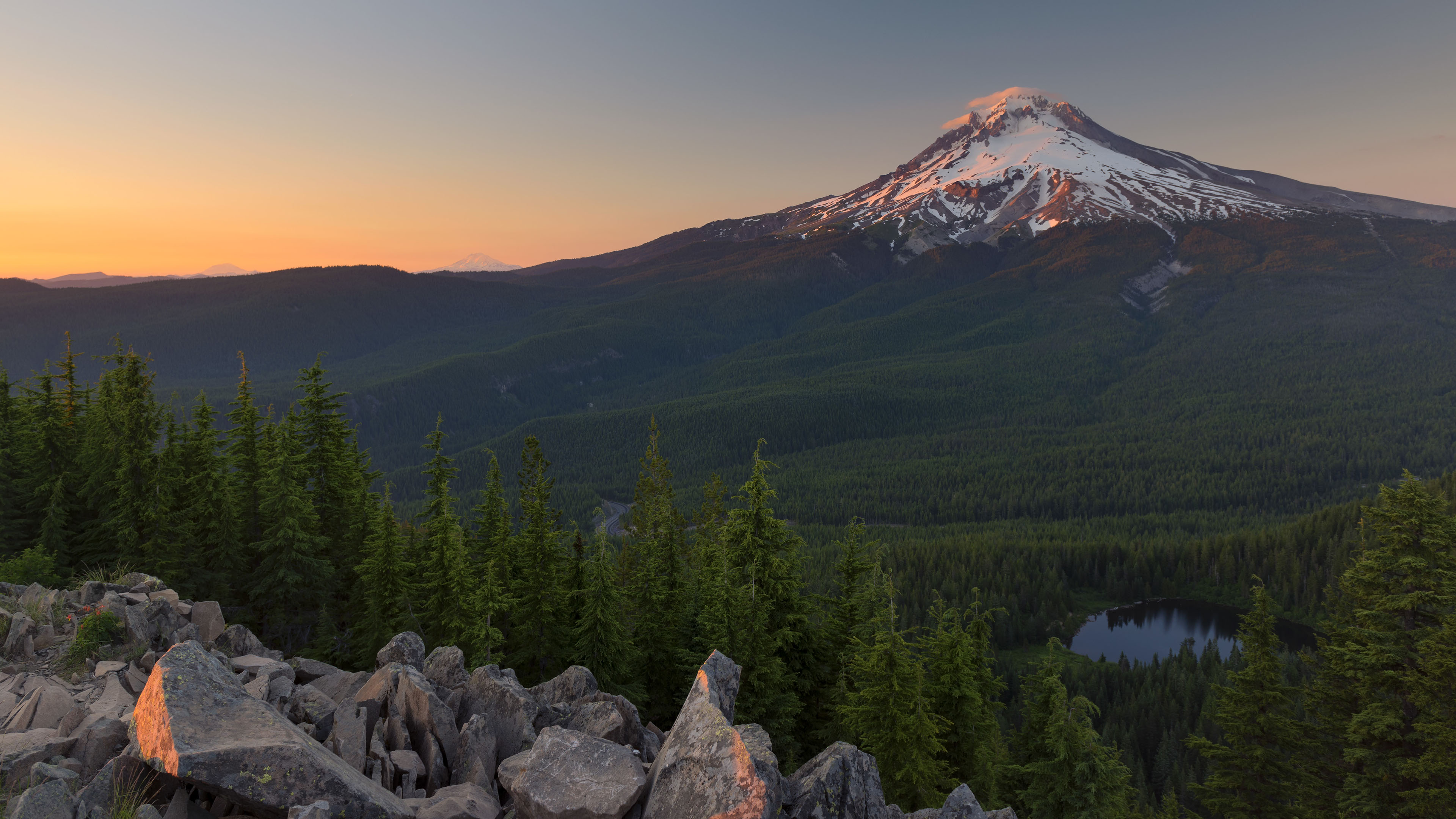 自然风光,雪山,山顶,树林