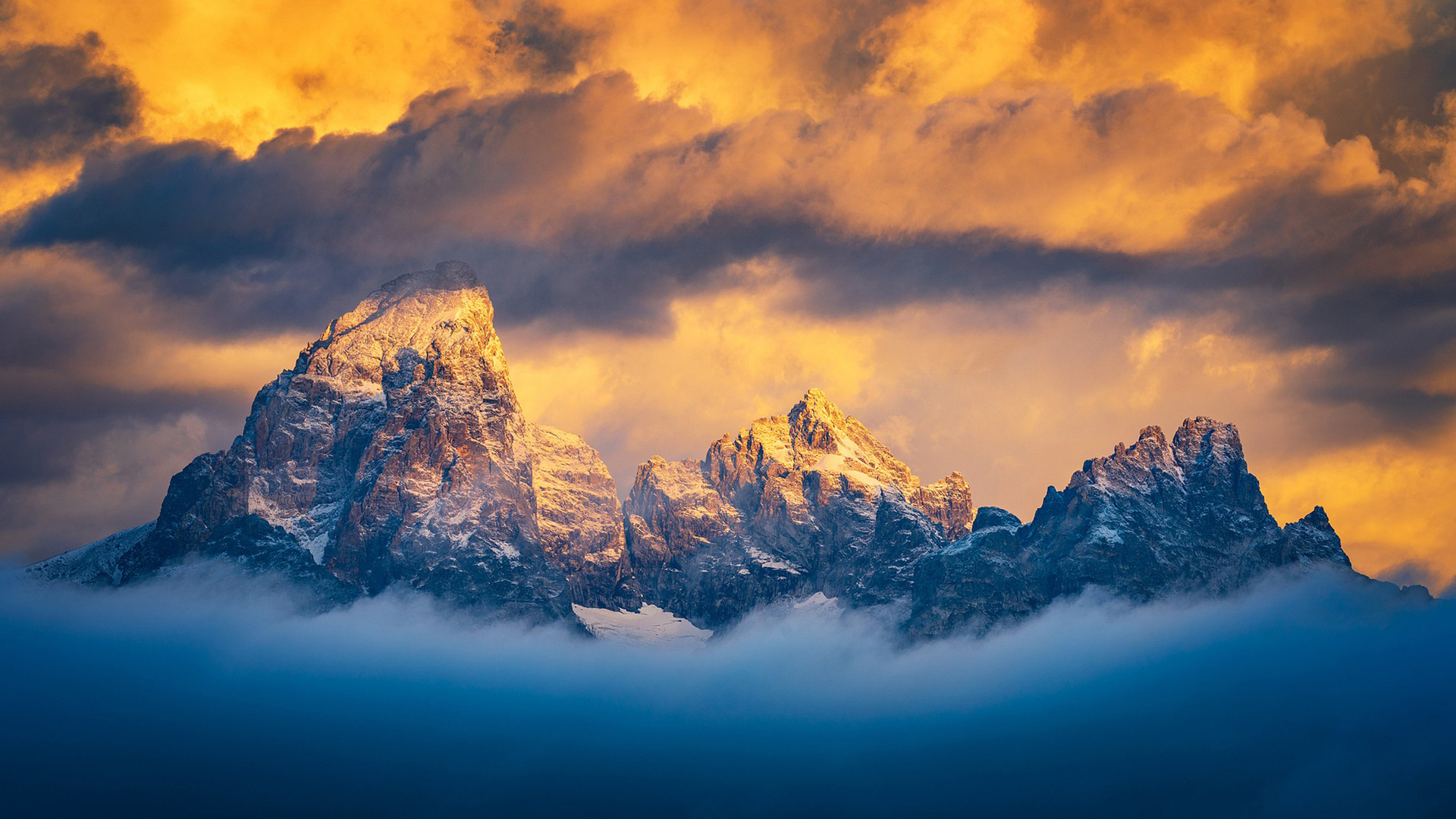 自然风光,雪山,山峰,云霞