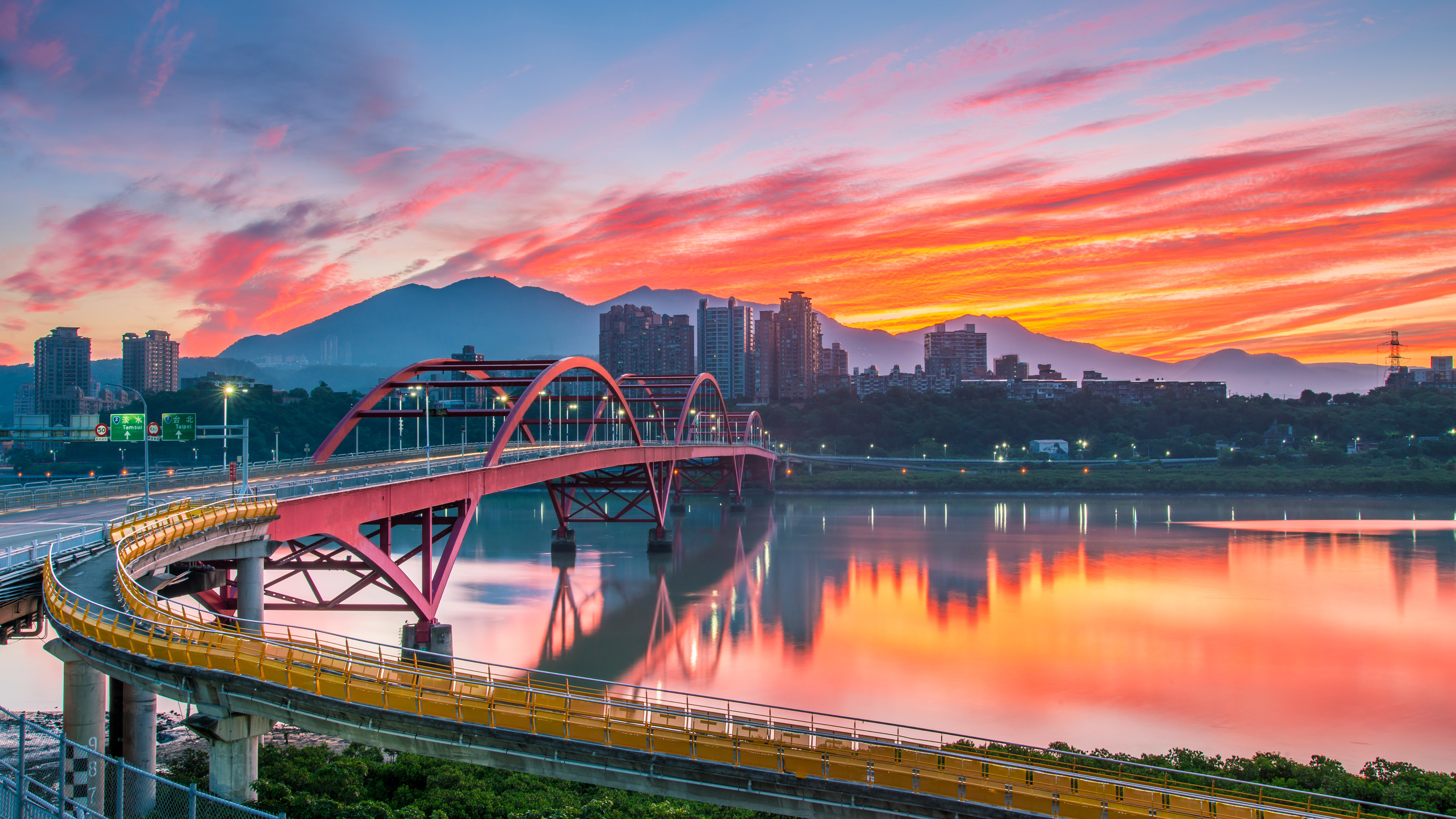 晚霞,大桥,江水,红云