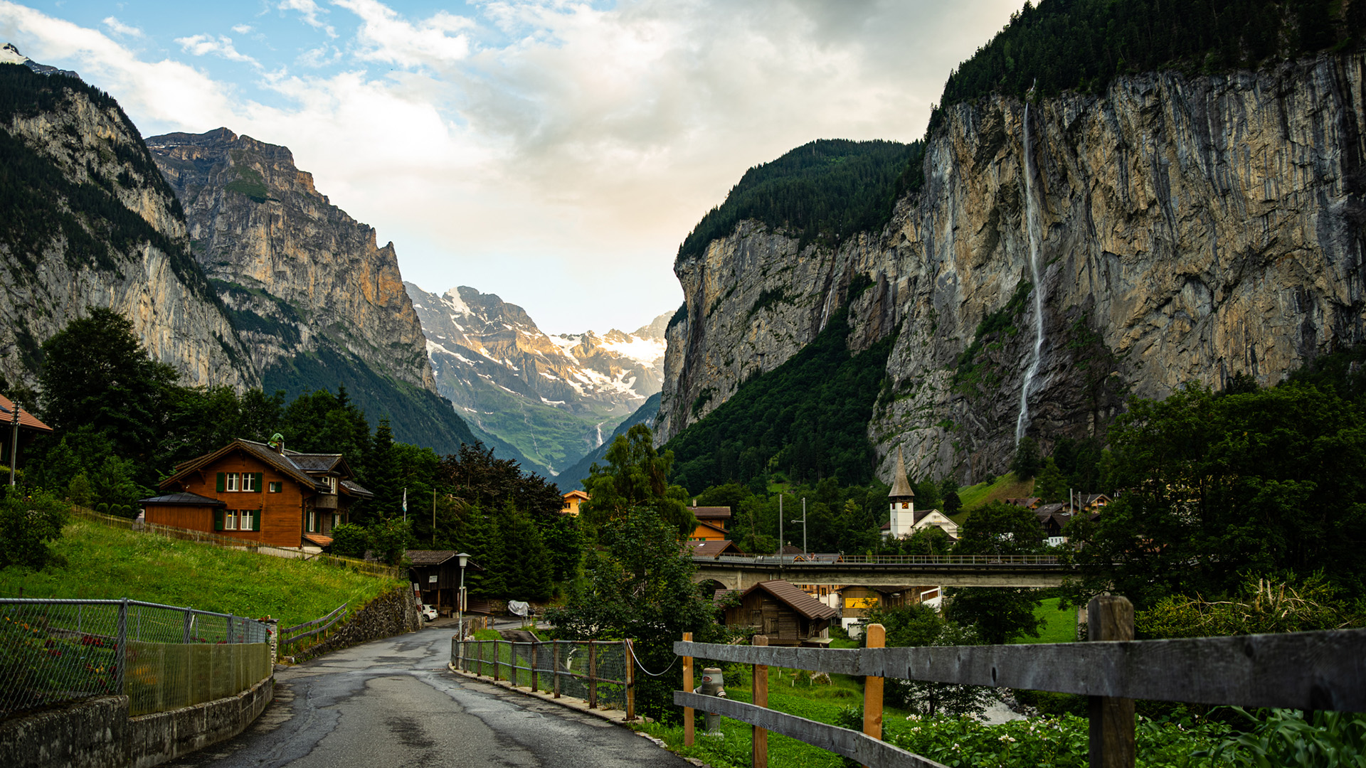自然风光,村庄,高山流水,山谷