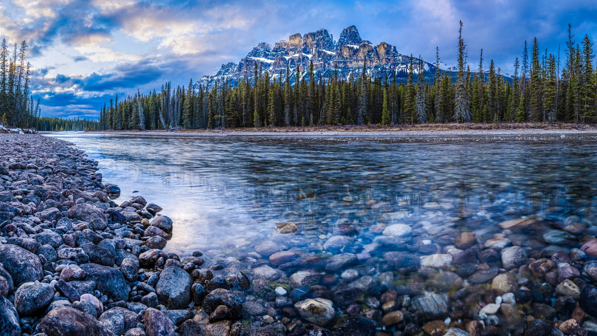 自然风光,鹅卵石,树林,雪山