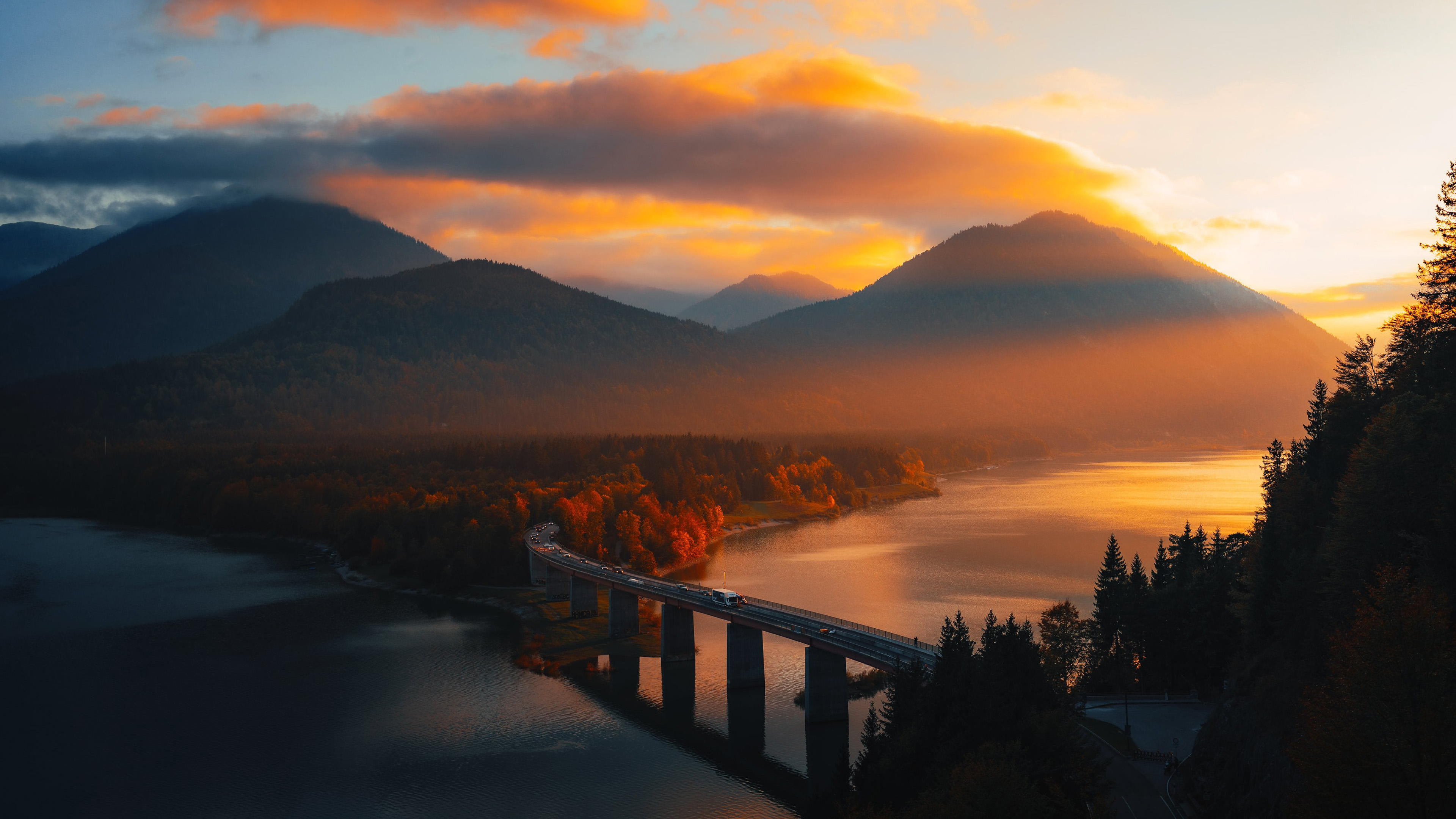 秋意正浓,落日余晖,桥梁,晚霞