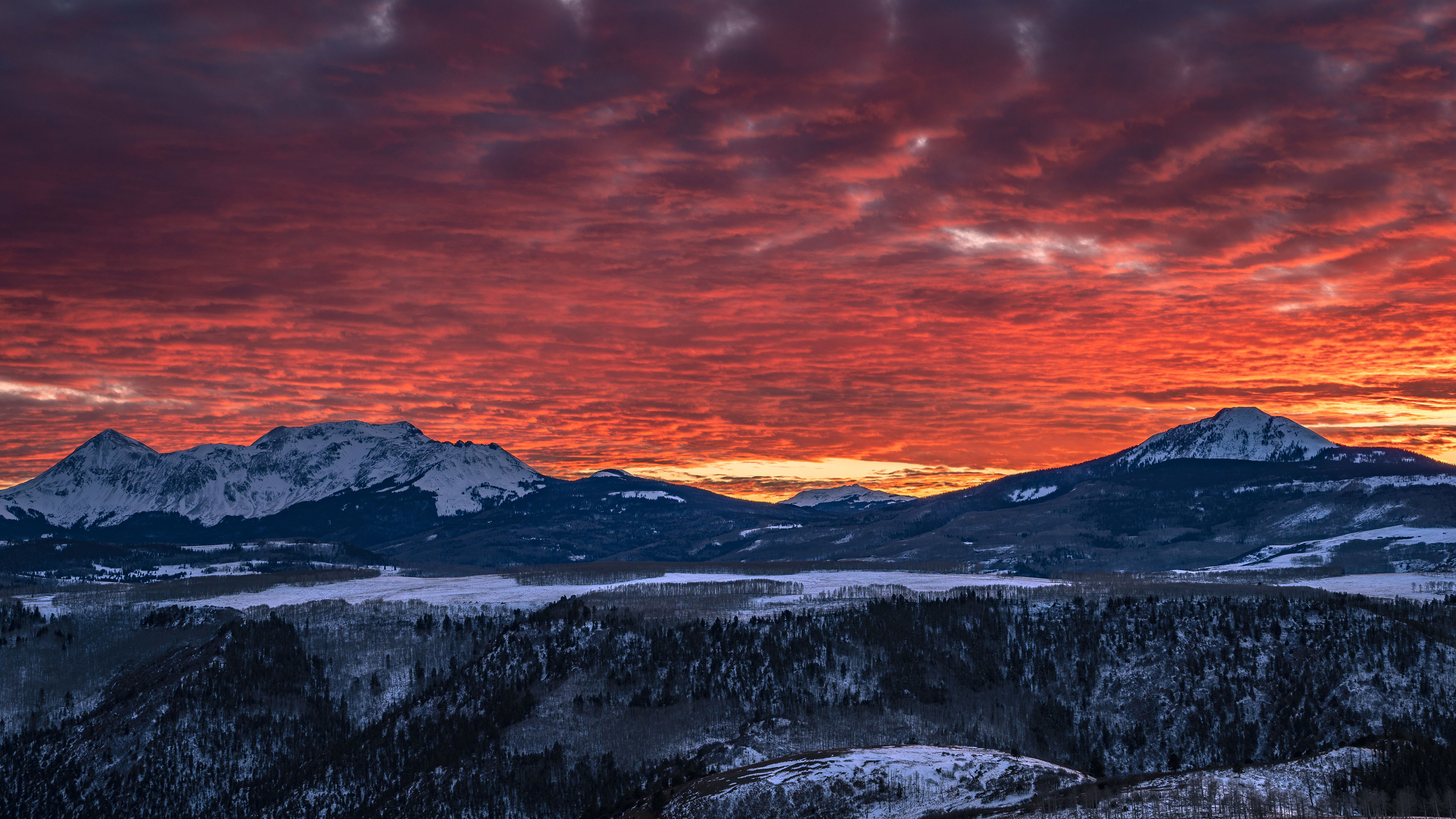 雪山,晚霞,红云