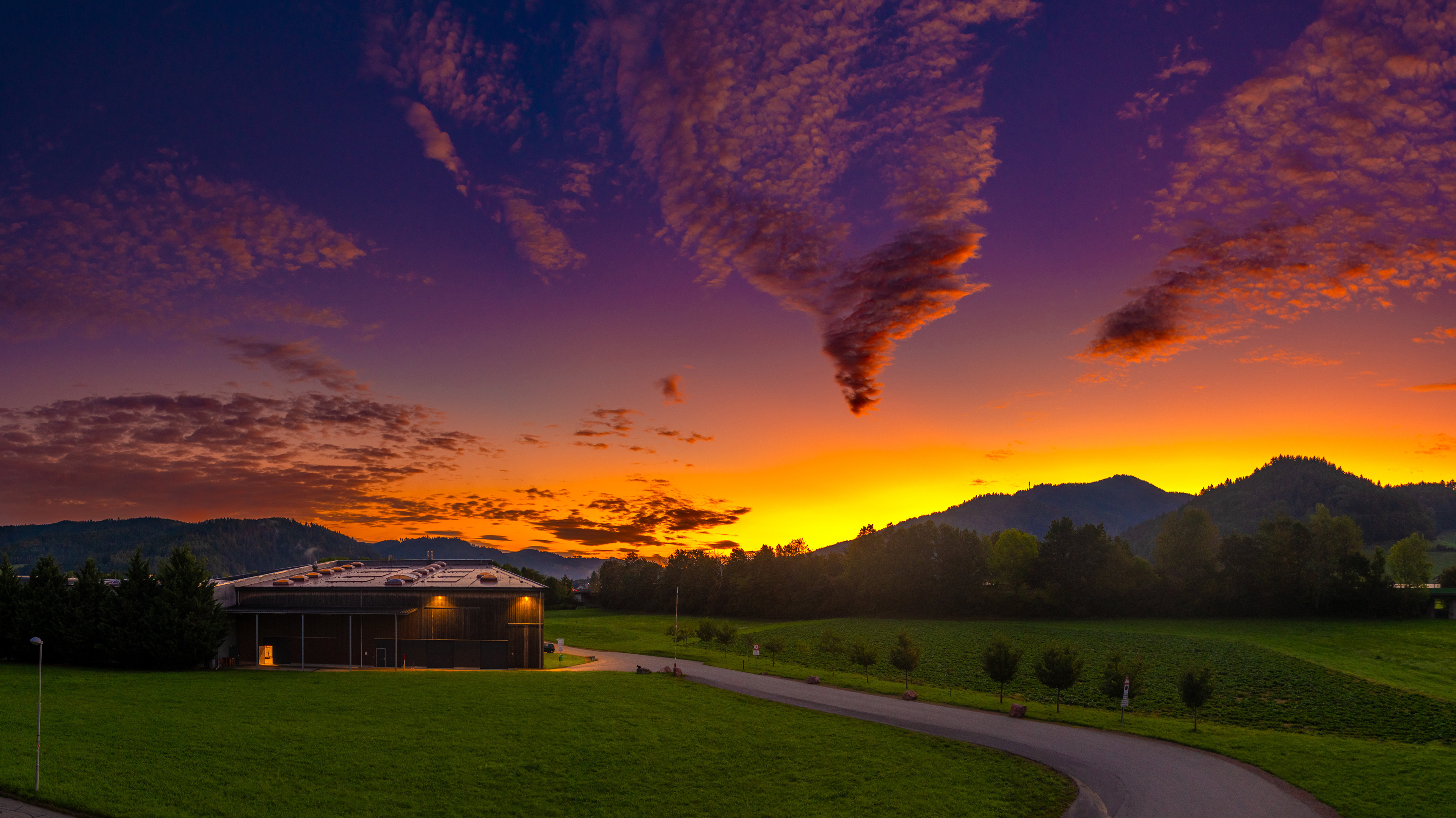 晚霞,小屋,草原