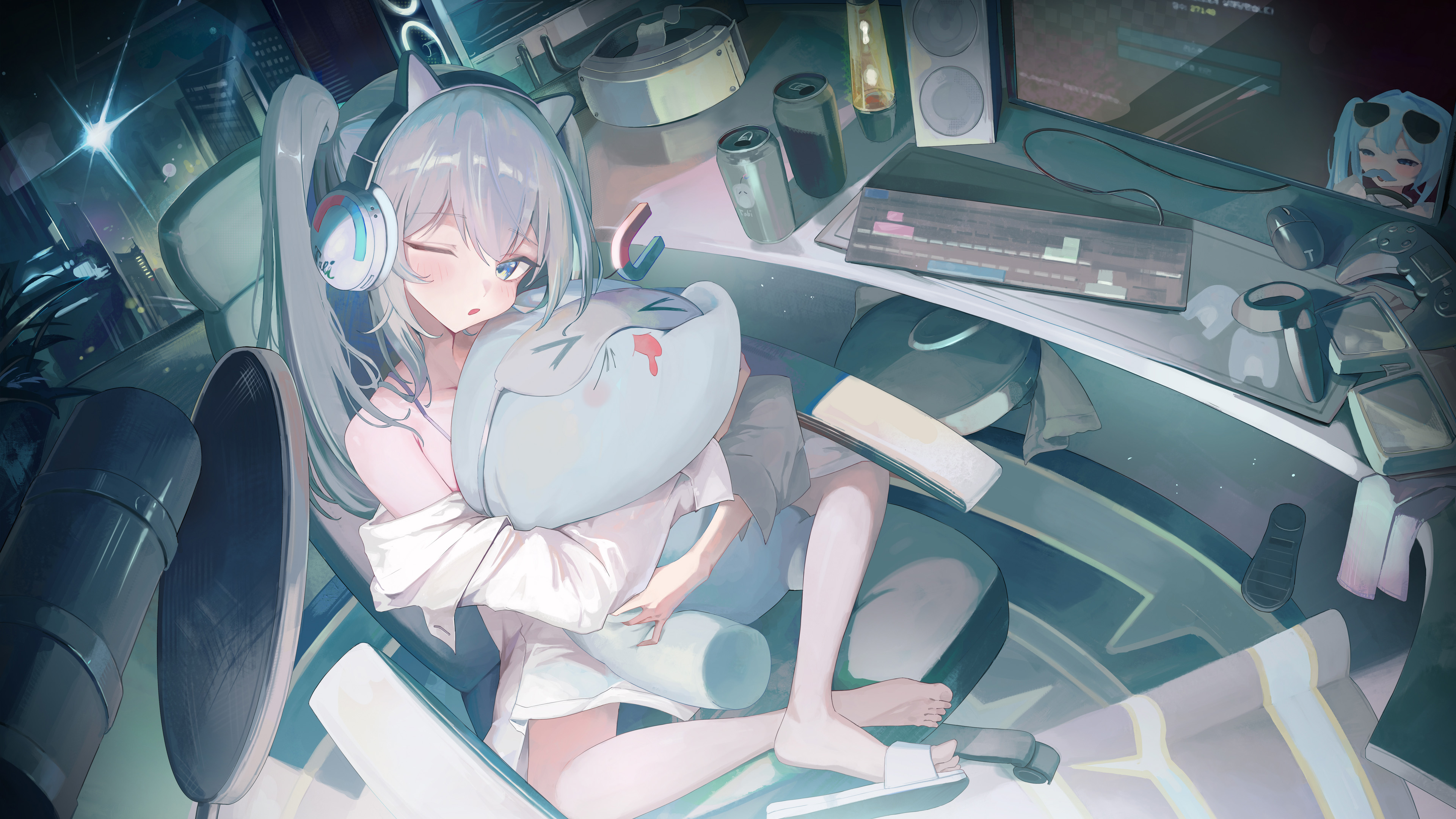 初音,电脑鼠标麦克风,键盘,鼠标垫